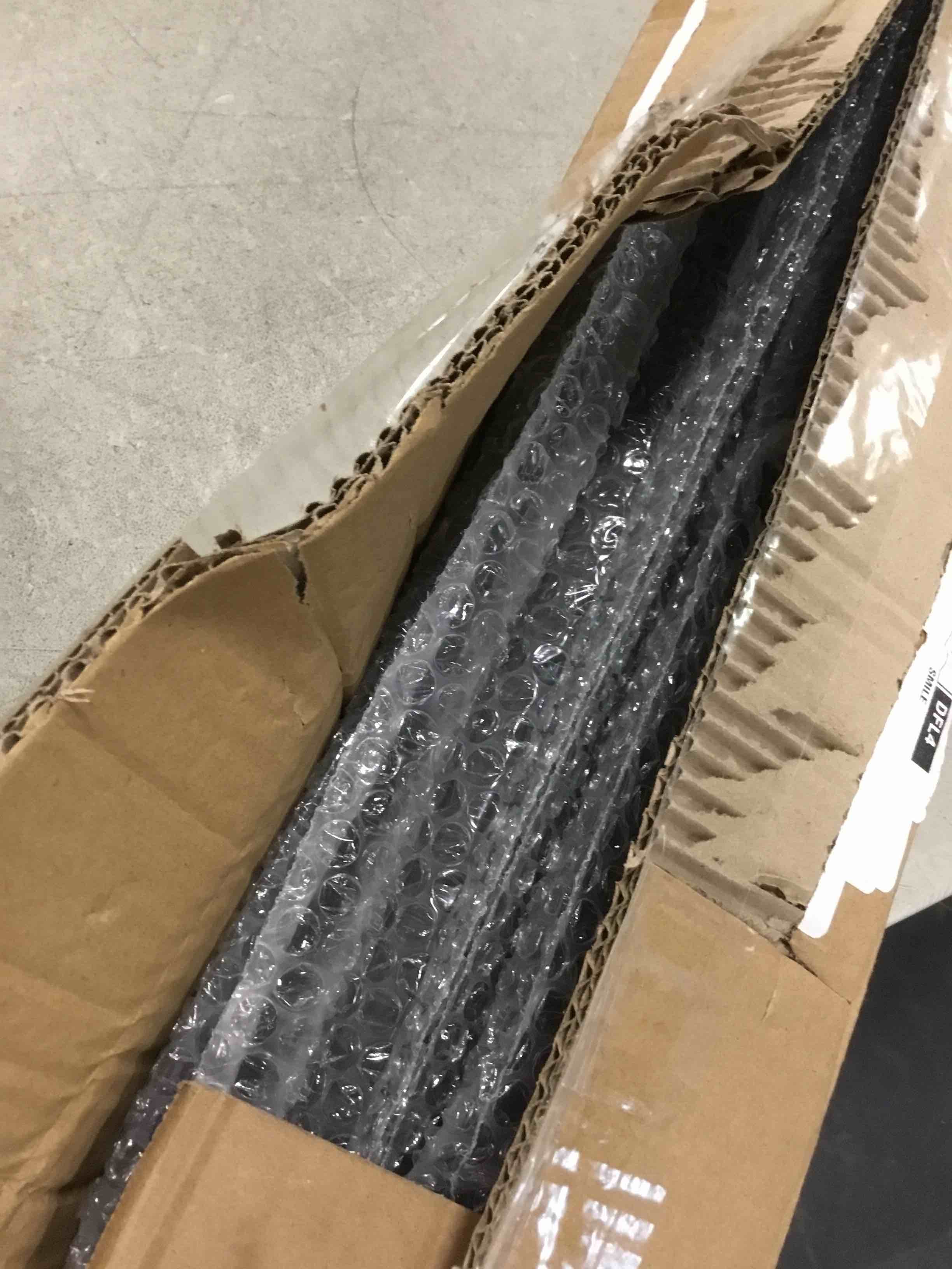 https://s3.amazonaws.com/lotting-images-prod/bidfta/BLU4943694_1704977555244.jpeg