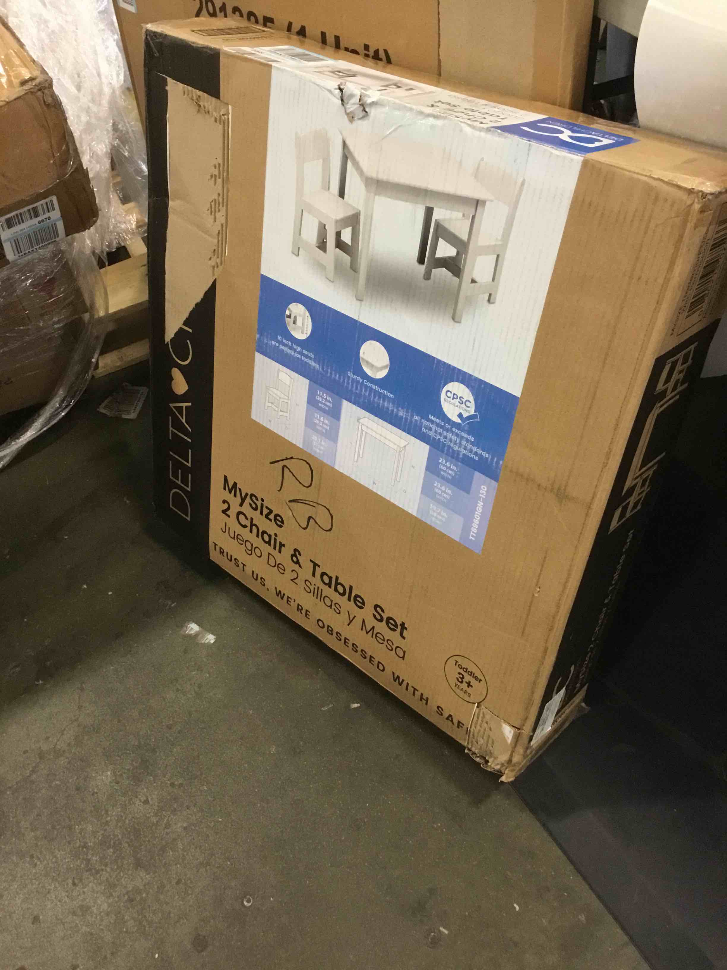 https://s3.amazonaws.com/lotting-images-prod/bidfta/BLU4943792_1704992842719.jpeg