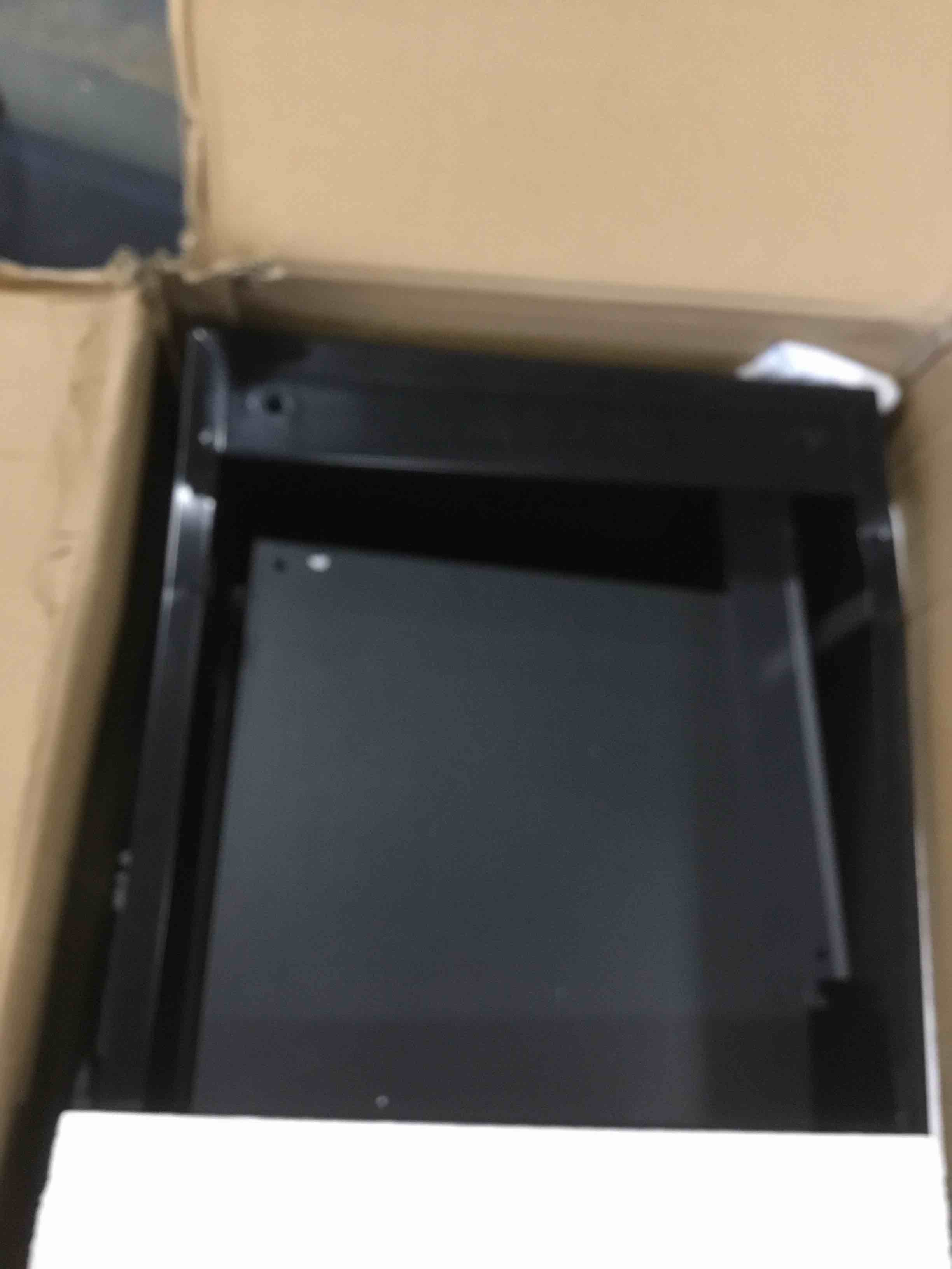 https://s3.amazonaws.com/lotting-images-prod/bidfta/BLU4943800_1704993956540.jpeg