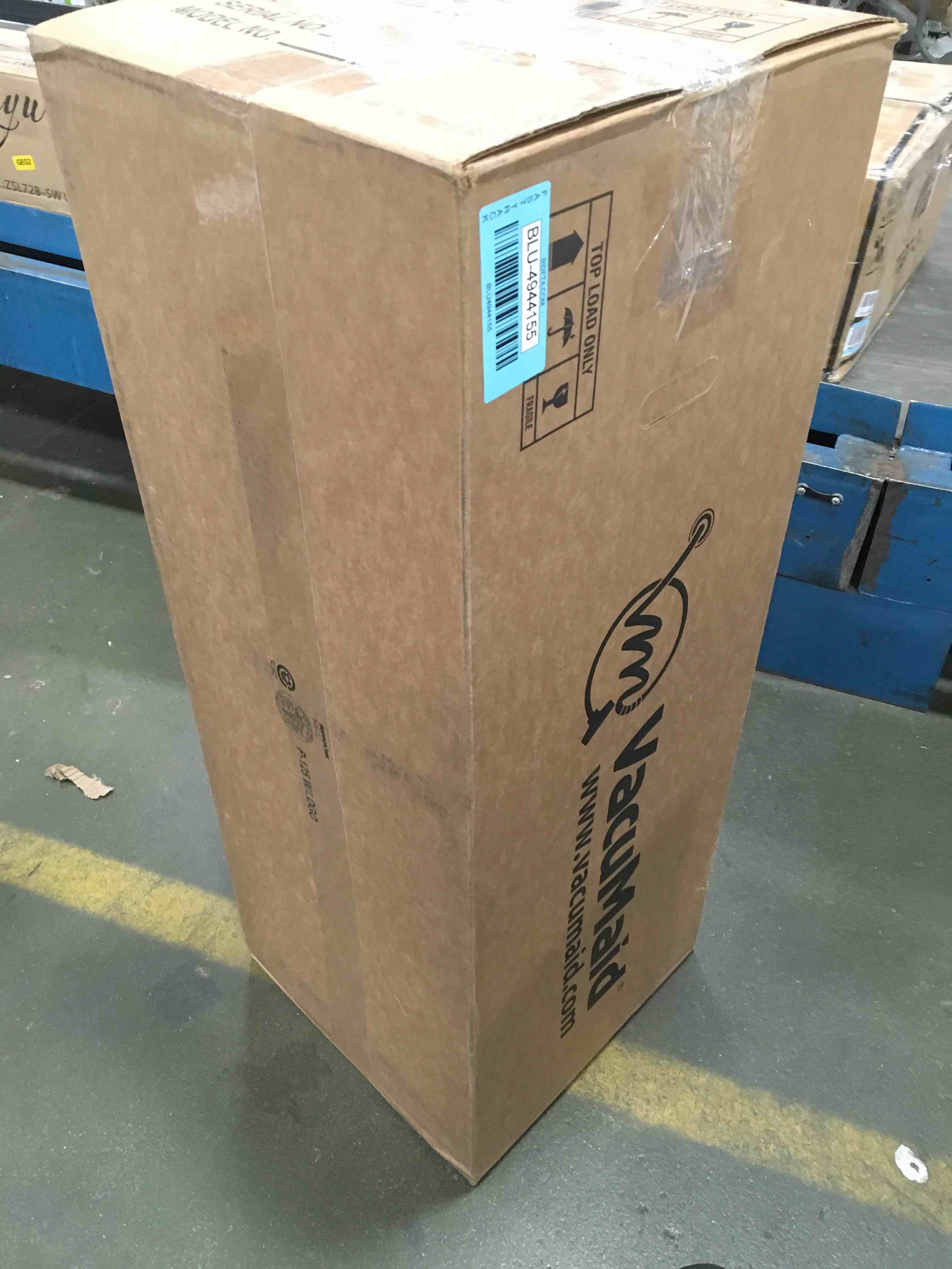 https://s3.amazonaws.com/lotting-images-prod/bidfta/BLU4944155_1705157198399.jpeg