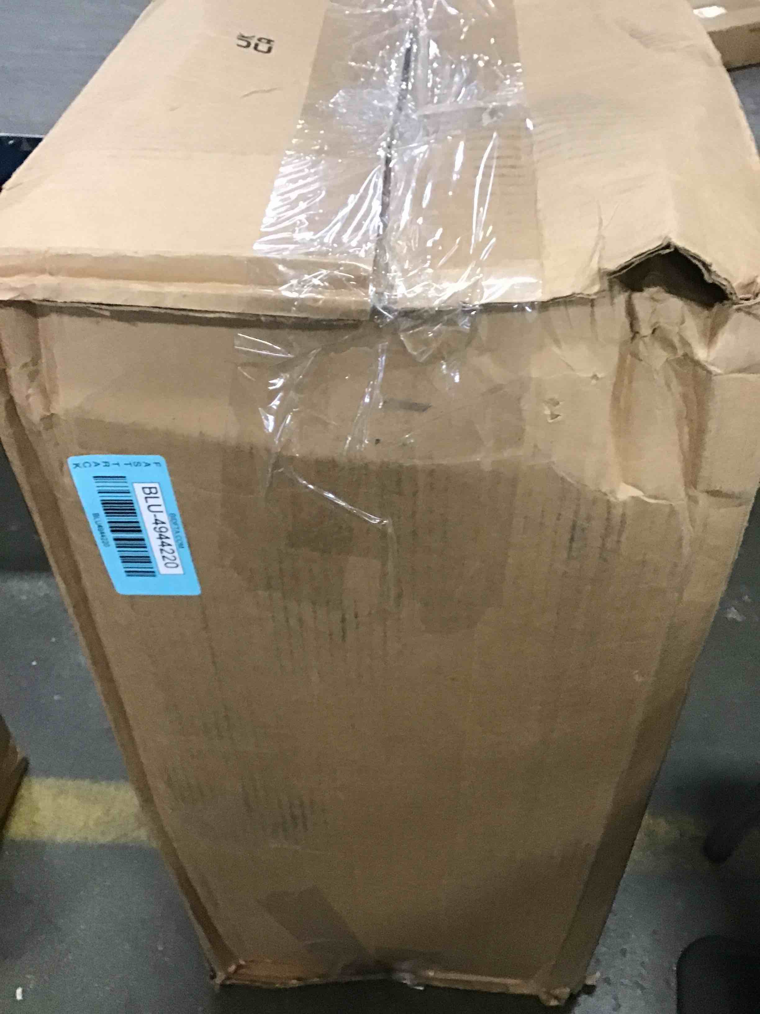 https://s3.amazonaws.com/lotting-images-prod/bidfta/BLU4944220_1705166648215.jpeg