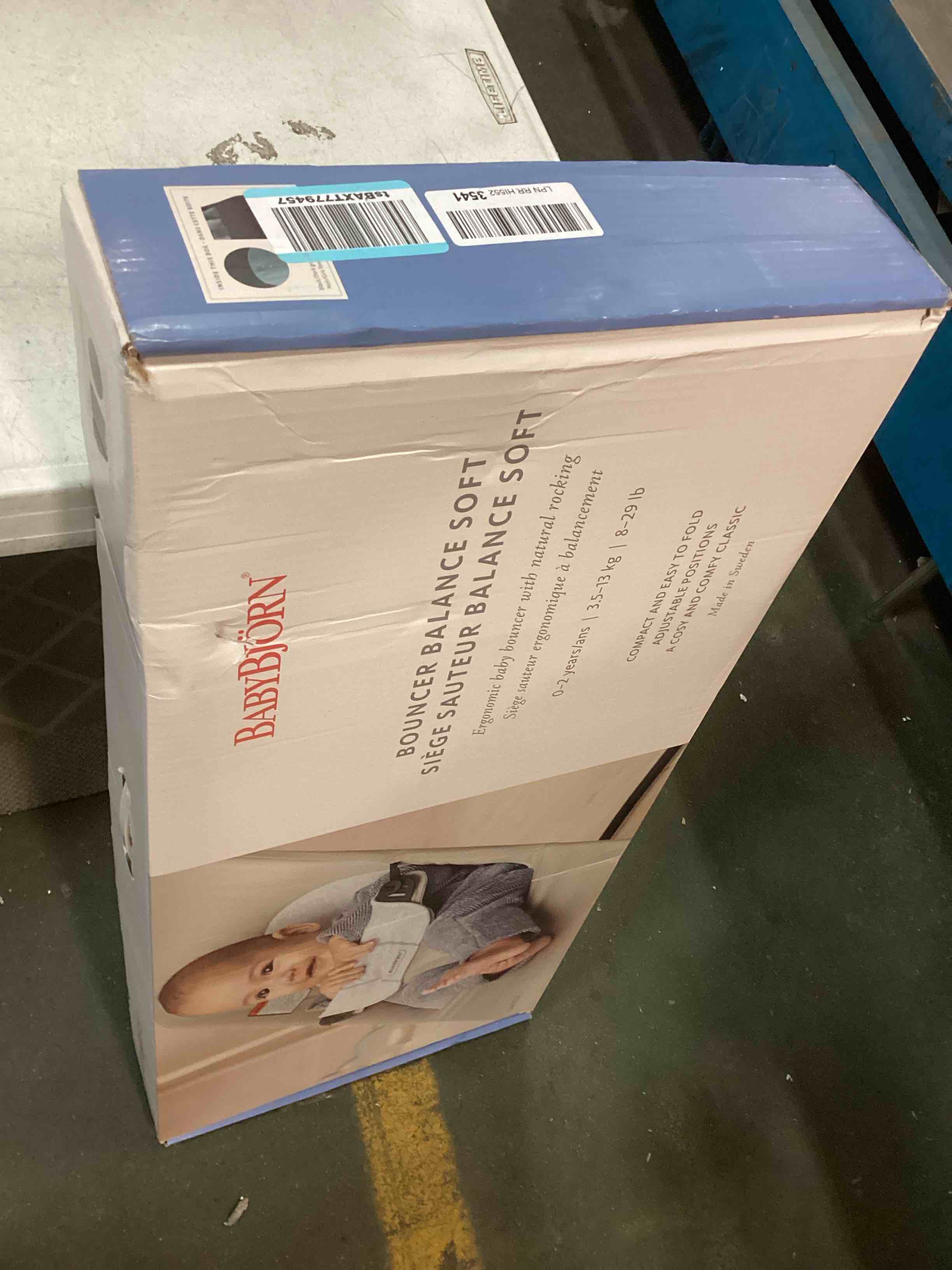 https://s3.amazonaws.com/lotting-images-prod/bidfta/BLU4944595_1704397107804.jpeg