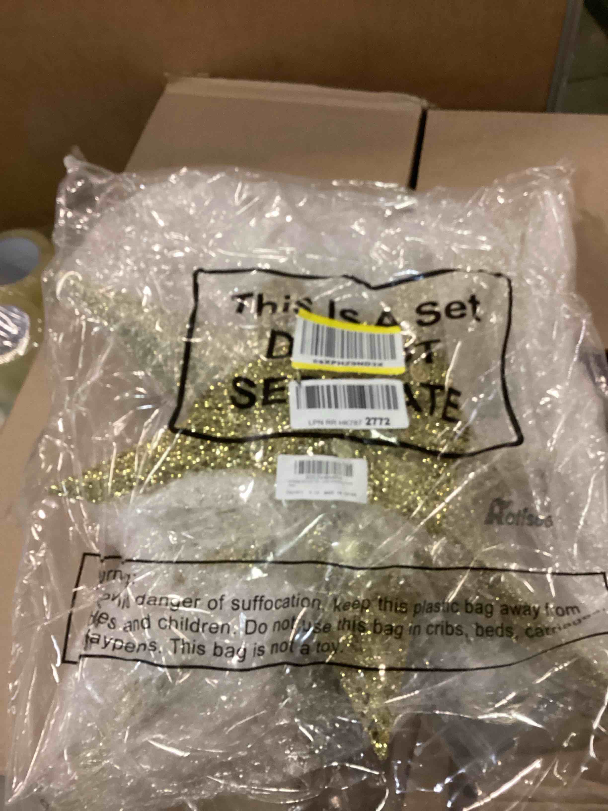 https://s3.amazonaws.com/lotting-images-prod/bidfta/BLU4944710_1704551622647.jpeg