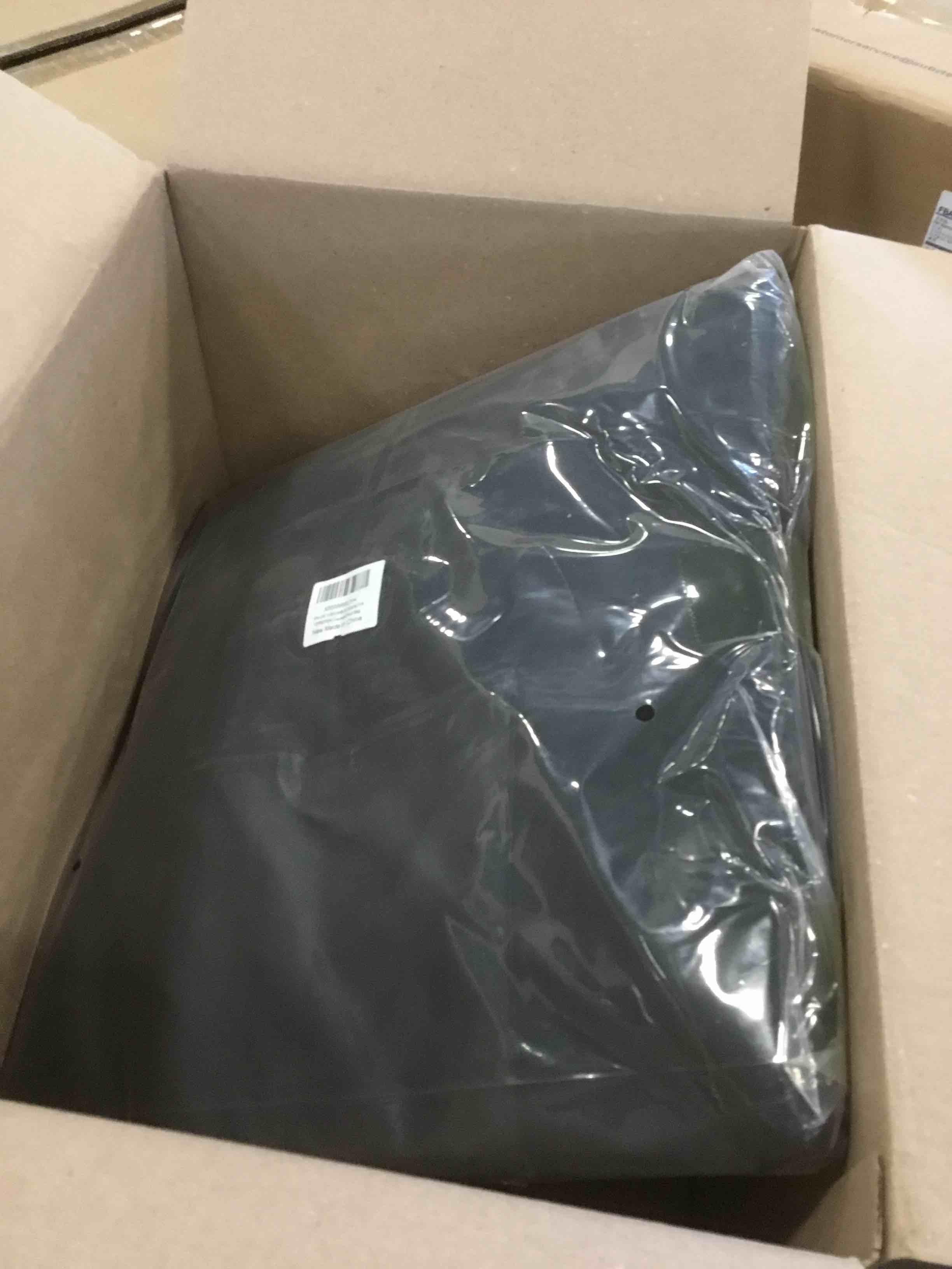 https://s3.amazonaws.com/lotting-images-prod/bidfta/BLU4946007_1704392819022.jpeg