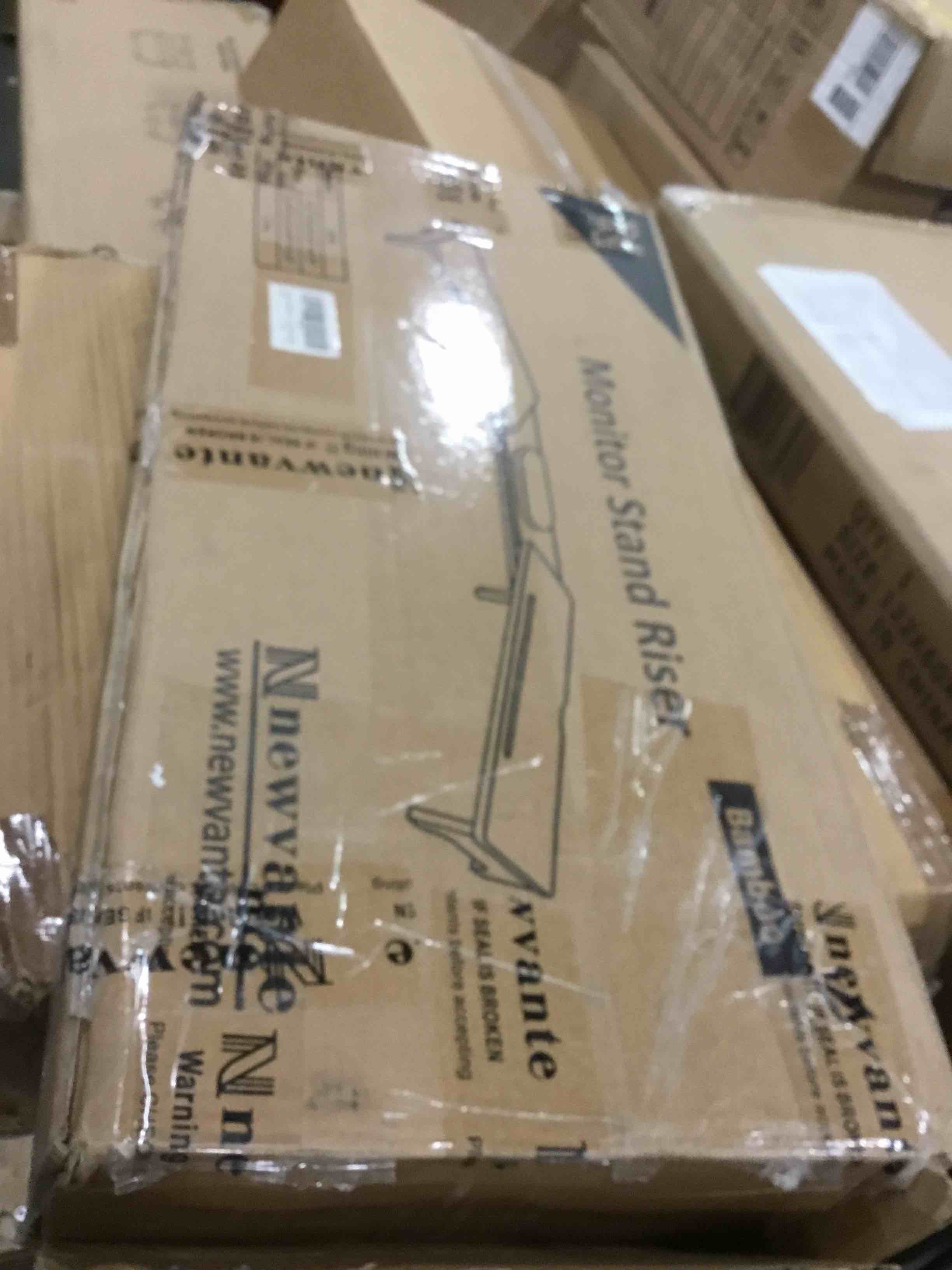 https://s3.amazonaws.com/lotting-images-prod/bidfta/BLU4946103_1704459396103.jpeg