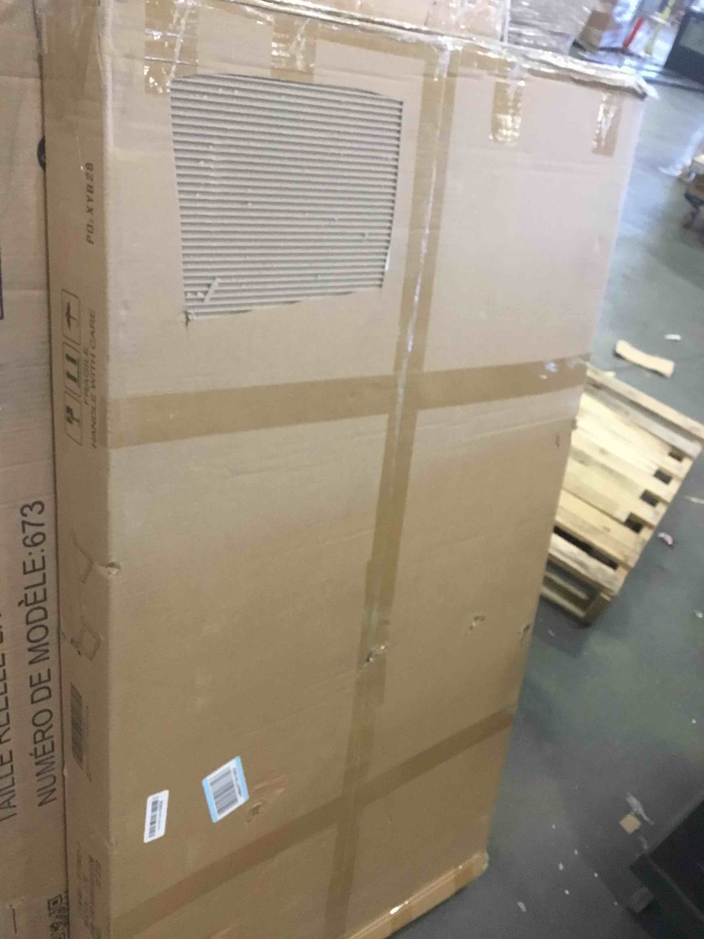 https://s3.amazonaws.com/lotting-images-prod/bidfta/BLU4946710_1704994189158.jpeg