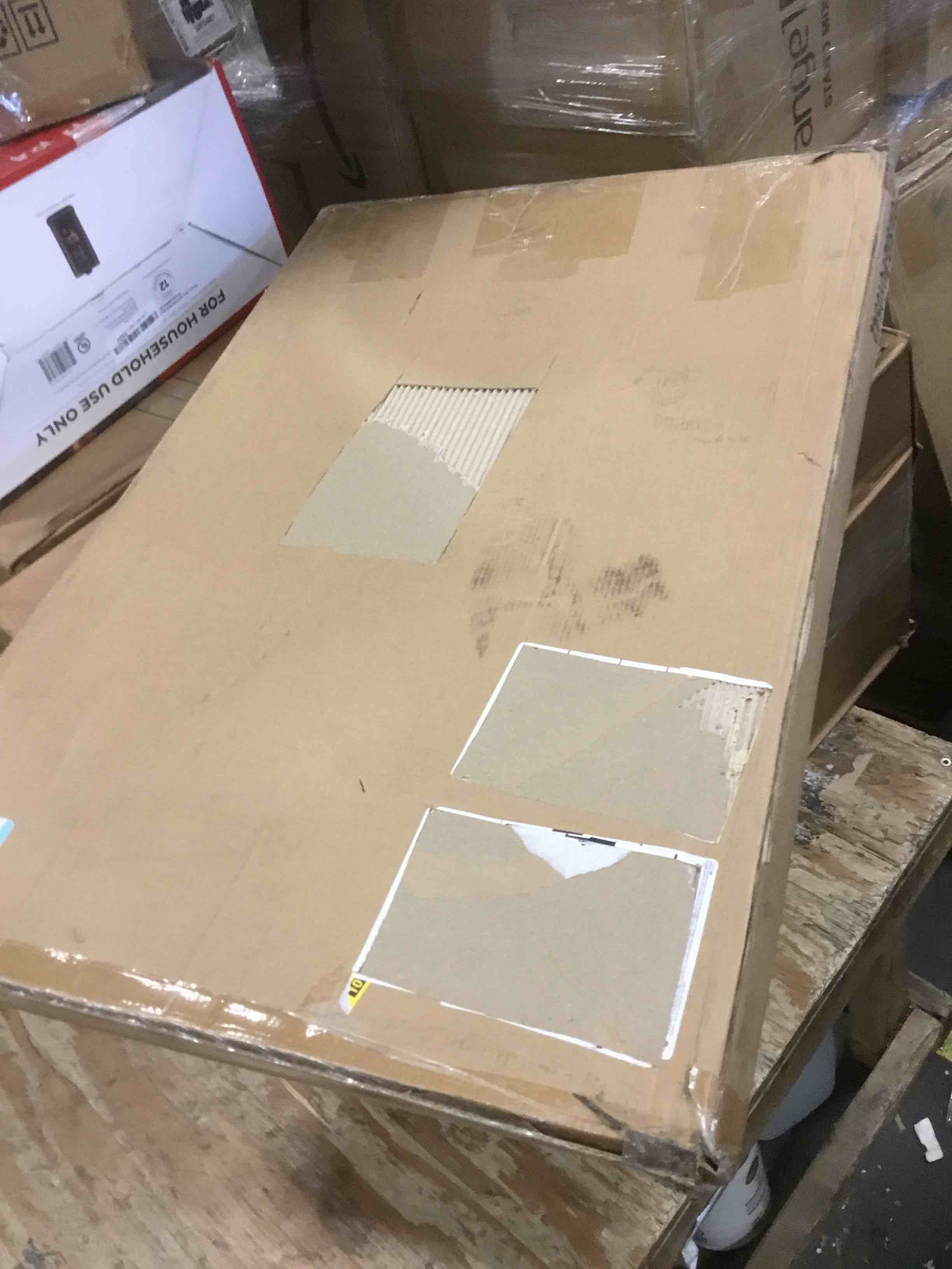 https://s3.amazonaws.com/lotting-images-prod/bidfta/BLU4946784_1705006836806.jpeg