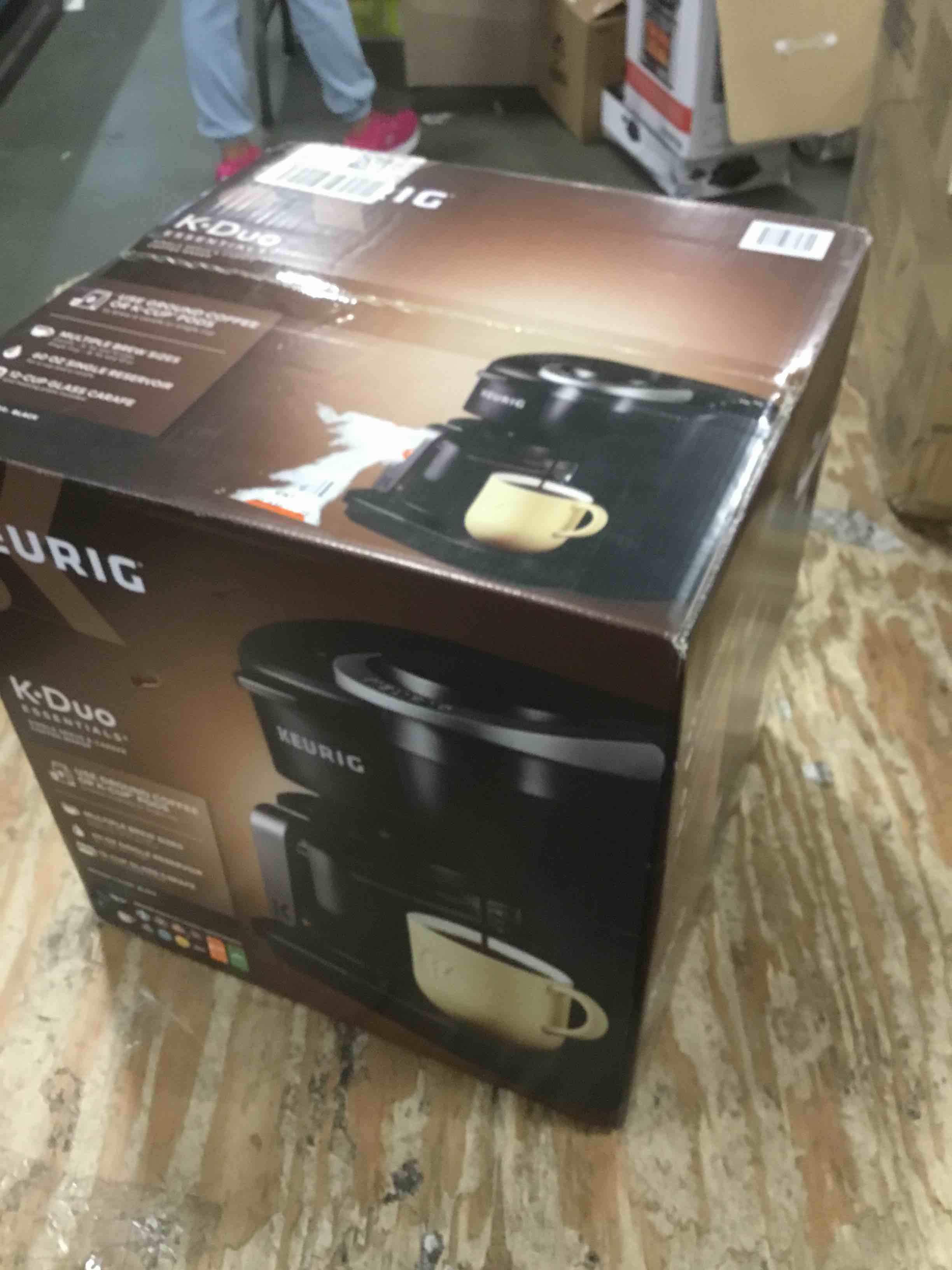 https://s3.amazonaws.com/lotting-images-prod/bidfta/BLU4946898_1705079389345.jpeg