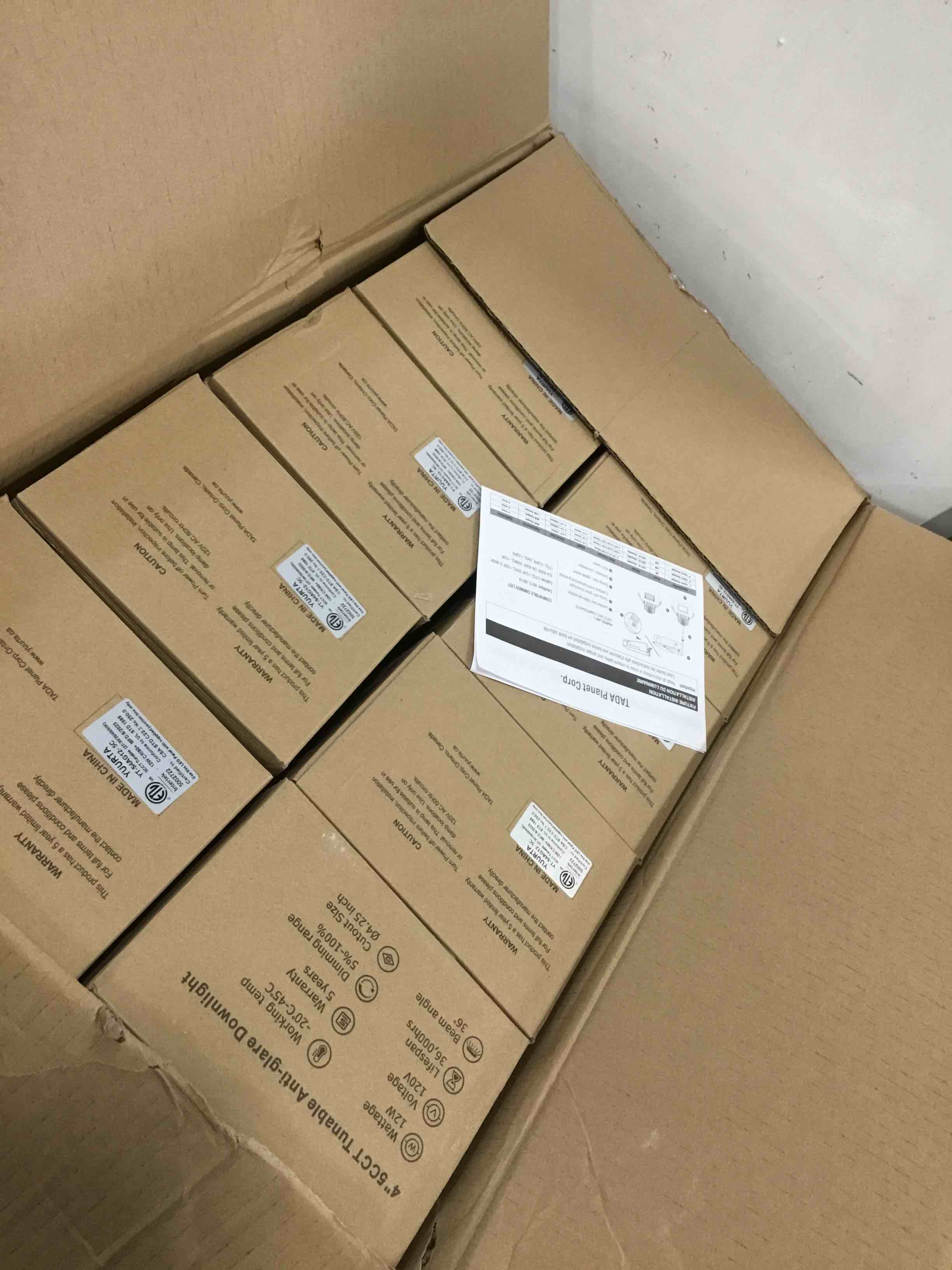https://s3.amazonaws.com/lotting-images-prod/bidfta/BLU4947600_1704473073602.jpeg