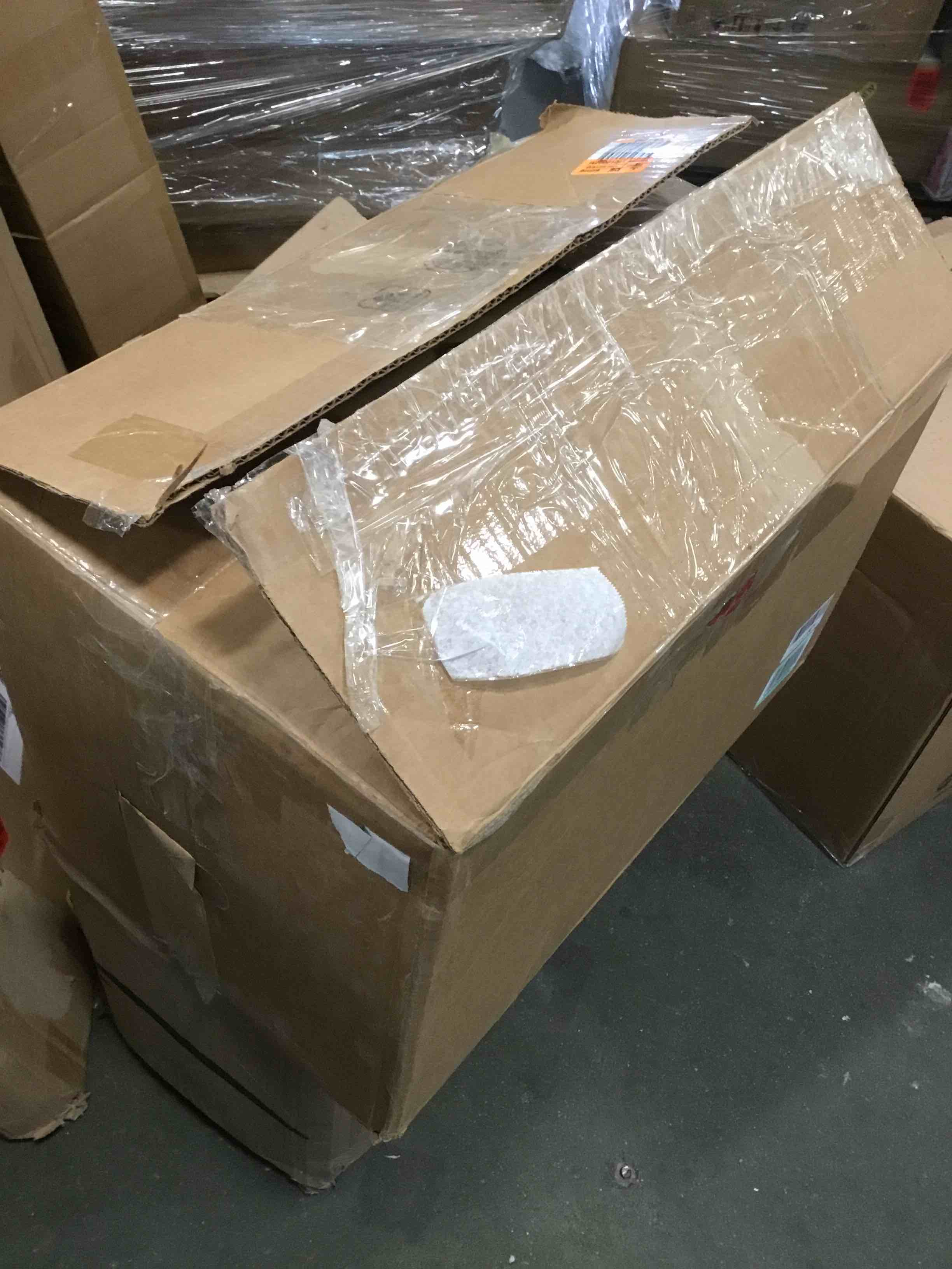 https://s3.amazonaws.com/lotting-images-prod/bidfta/BLU4947612_1704474407046.jpeg