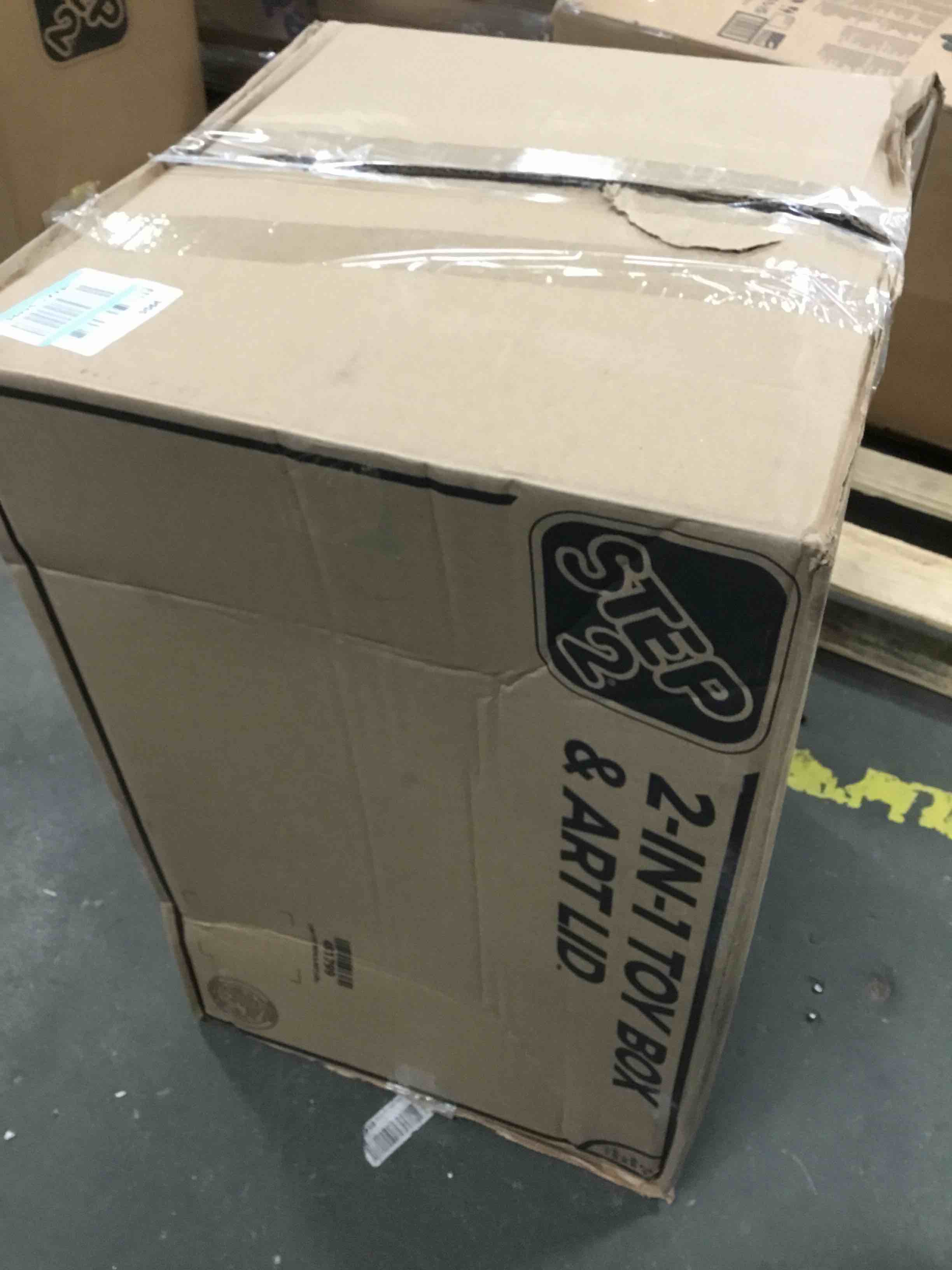 https://s3.amazonaws.com/lotting-images-prod/bidfta/BLU4947907_1704746562259.jpeg