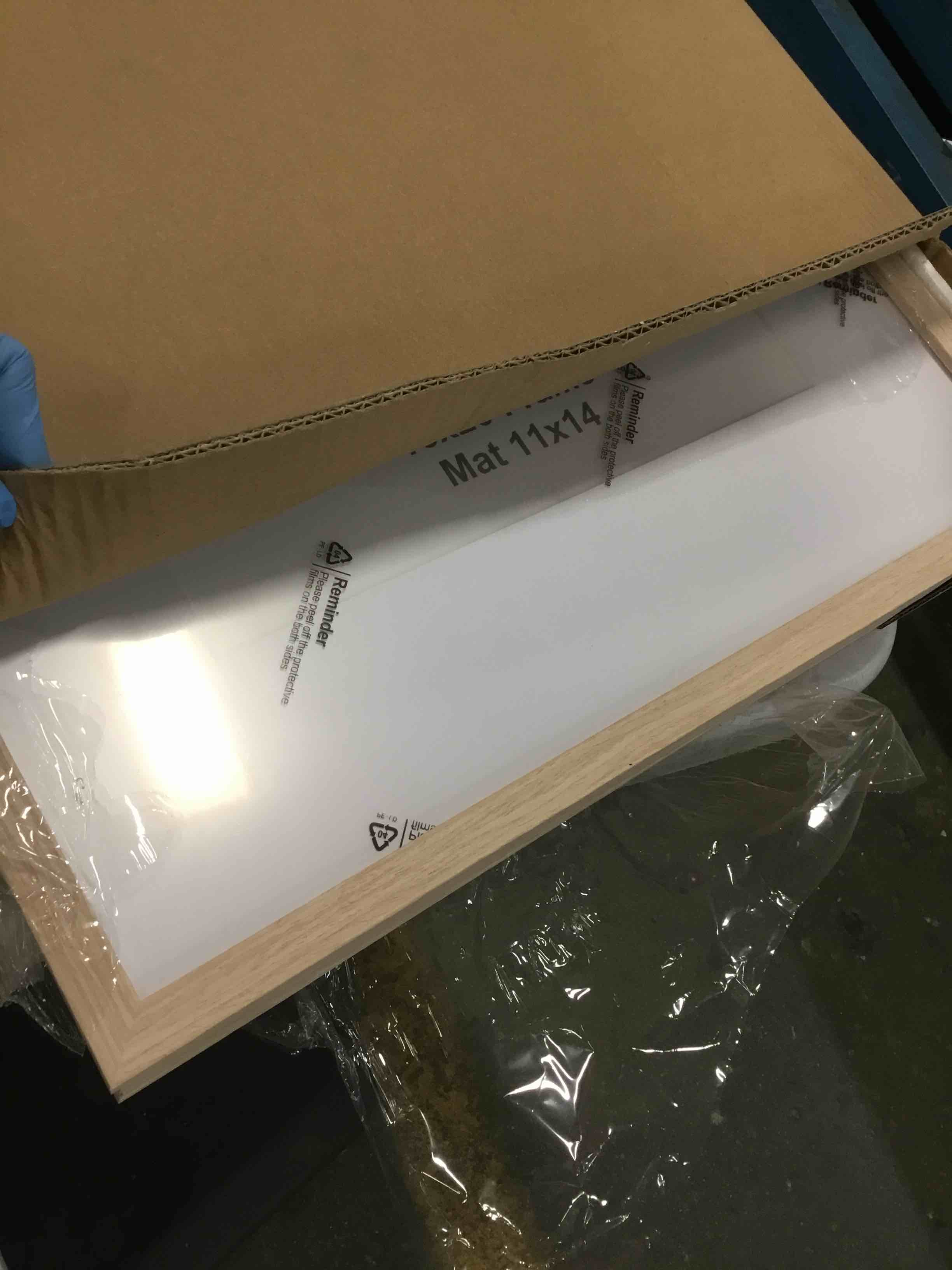 https://s3.amazonaws.com/lotting-images-prod/bidfta/BLU4948086_1704913498891.jpeg