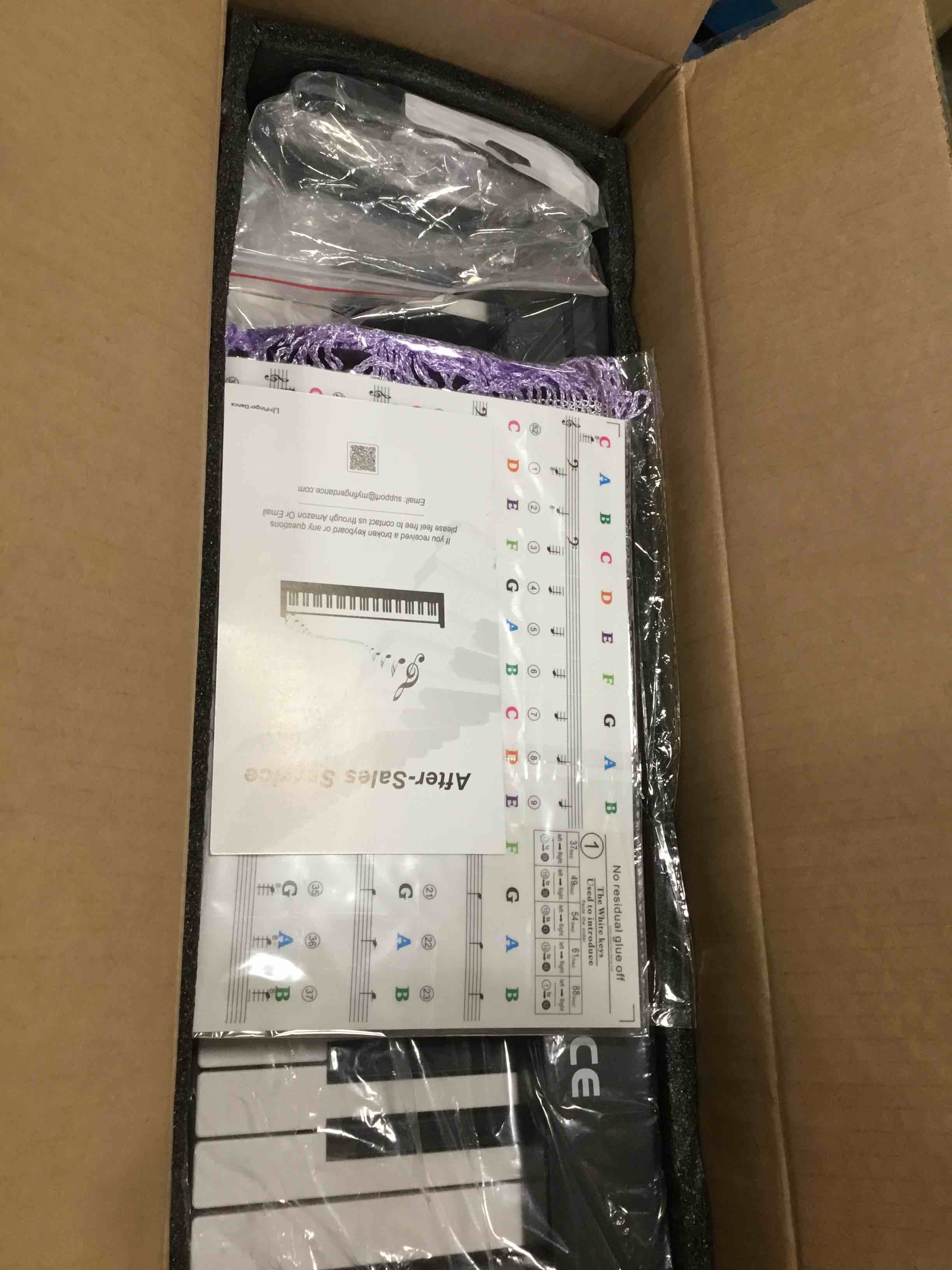 https://s3.amazonaws.com/lotting-images-prod/bidfta/BLU4948336_1705001864140.jpeg