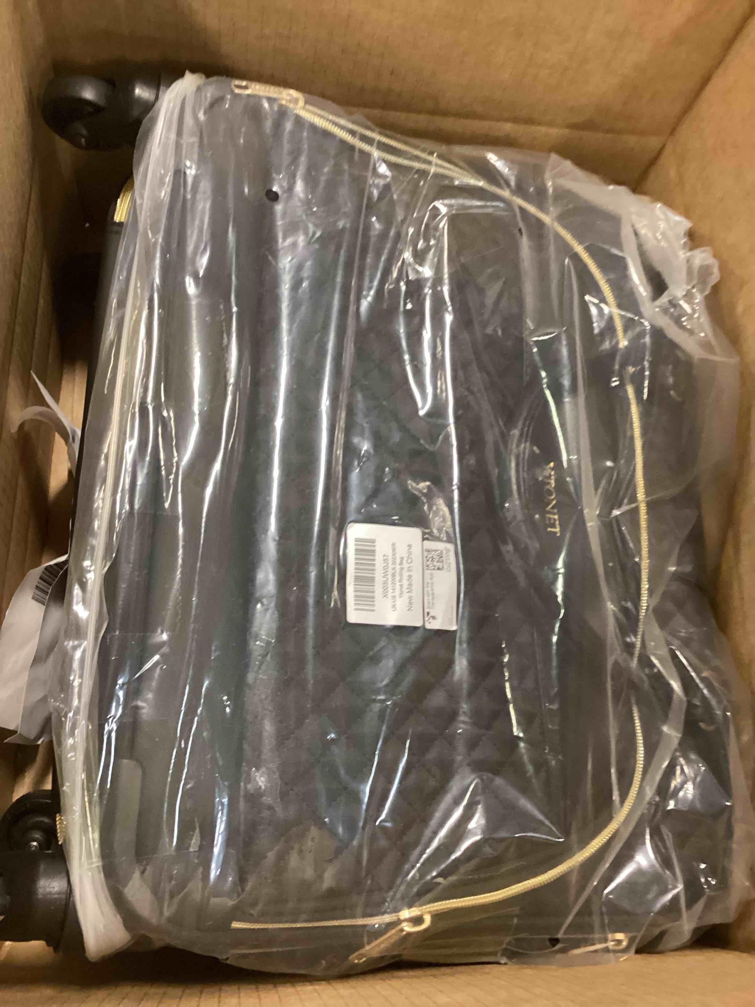 https://s3.amazonaws.com/lotting-images-prod/bidfta/BLU4949221_1704549710467.jpeg