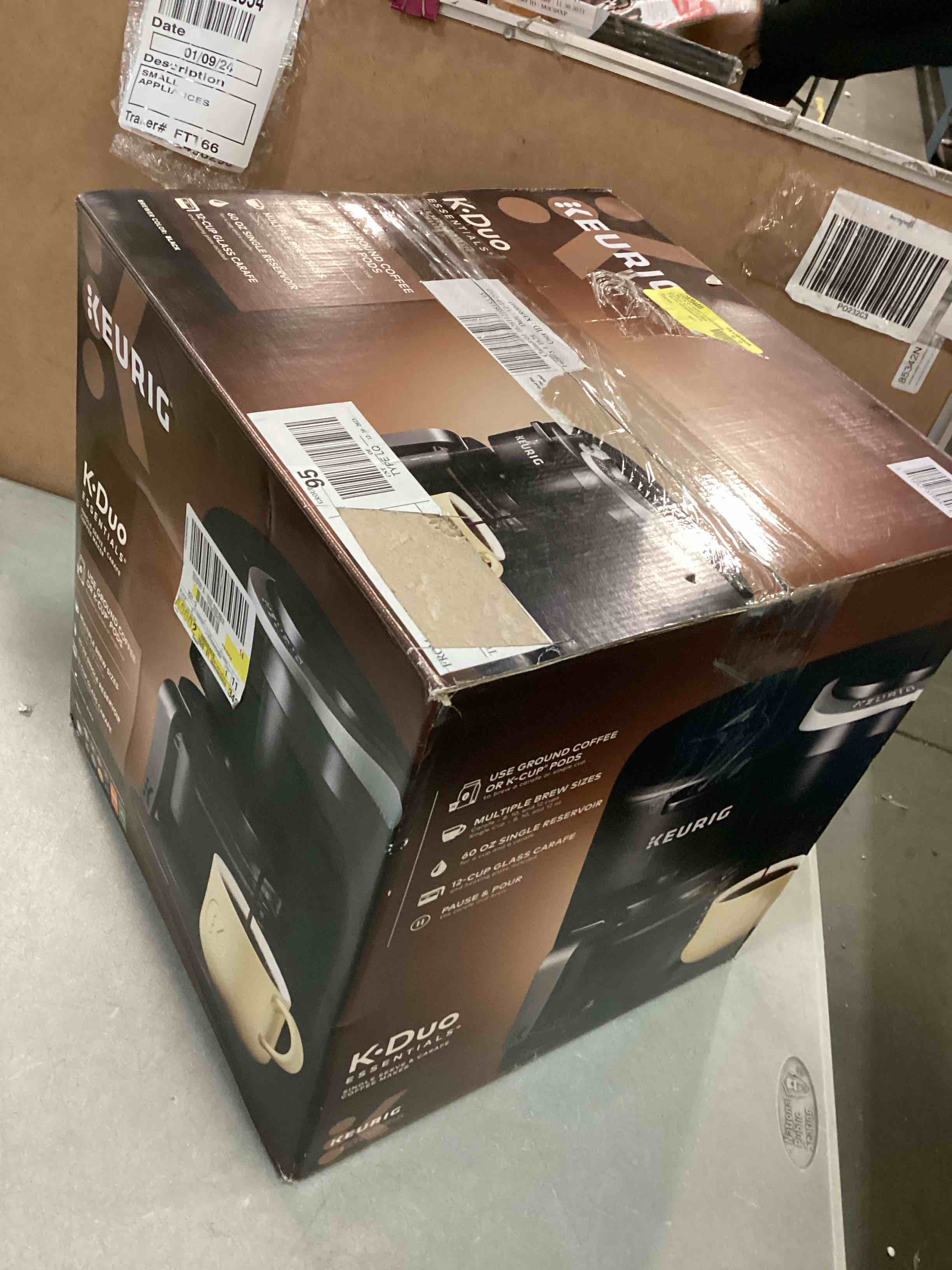 https://s3.amazonaws.com/lotting-images-prod/bidfta/BLU4949612_1704903892657.jpeg