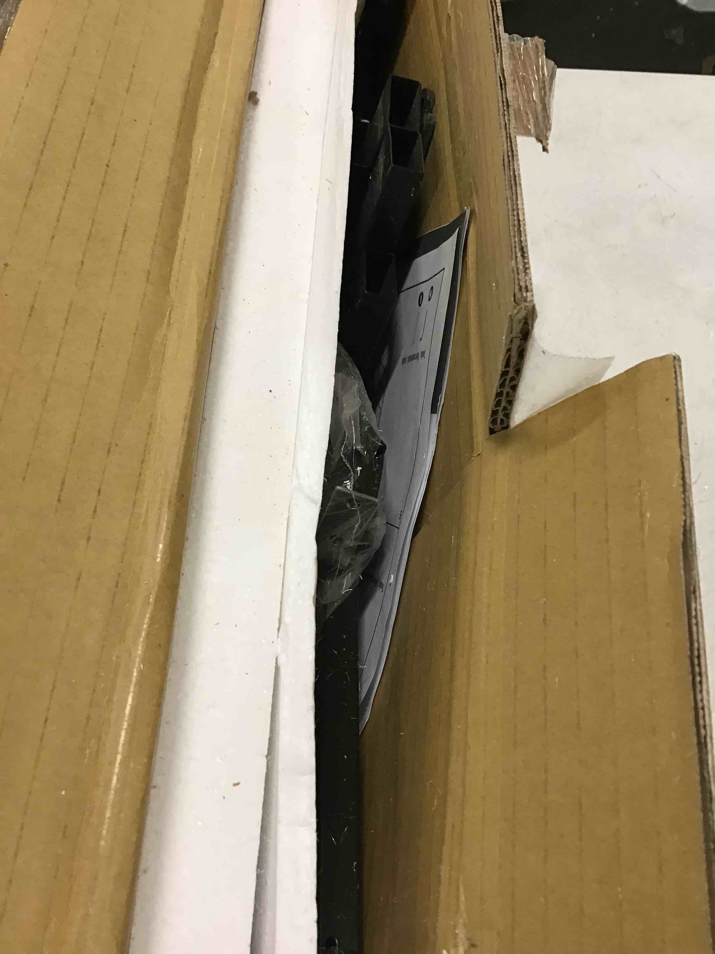 https://s3.amazonaws.com/lotting-images-prod/bidfta/BLU4949905_1705085669233.jpeg