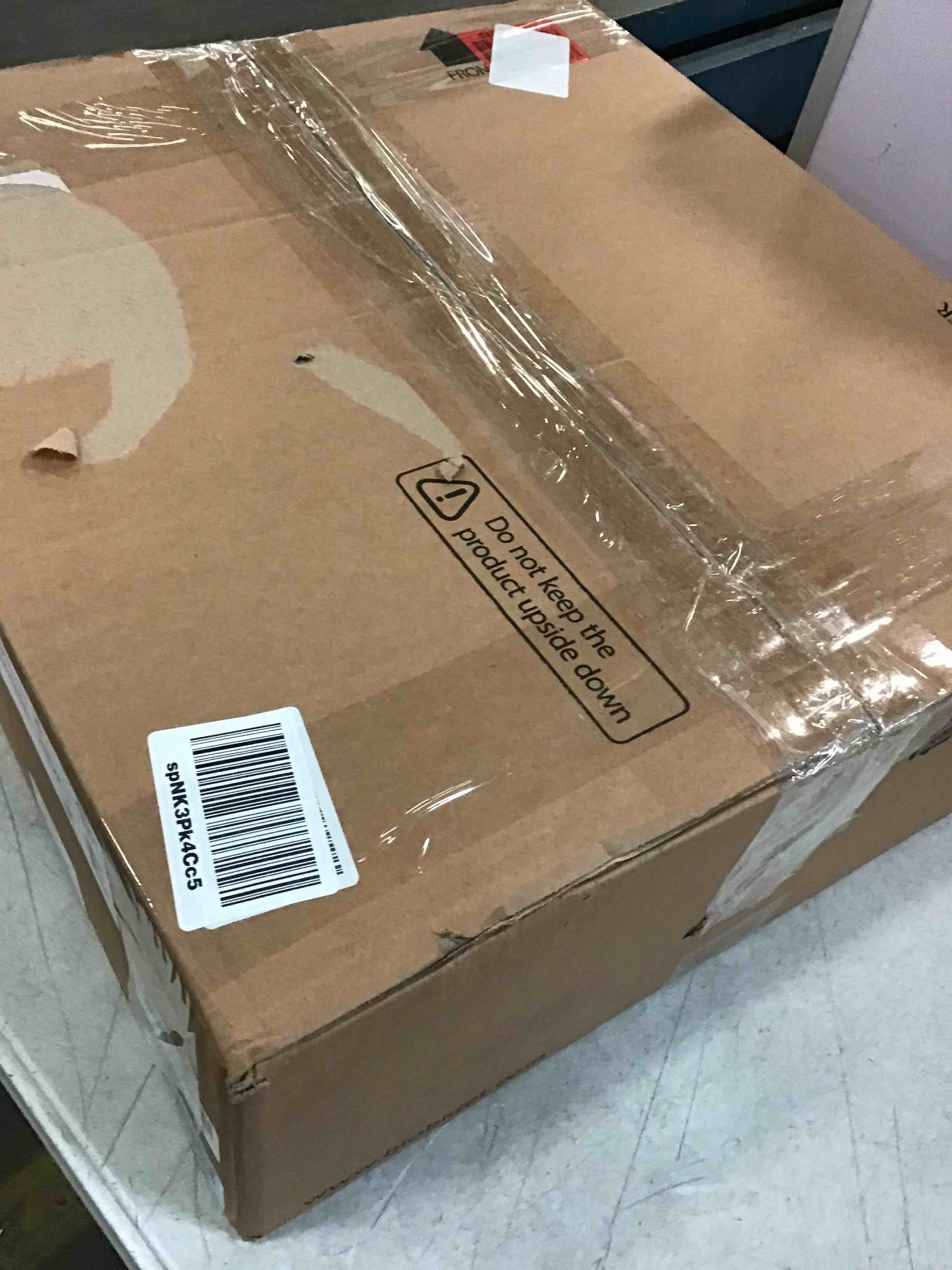 https://s3.amazonaws.com/lotting-images-prod/bidfta/BLU4950465_1704387793044.jpeg