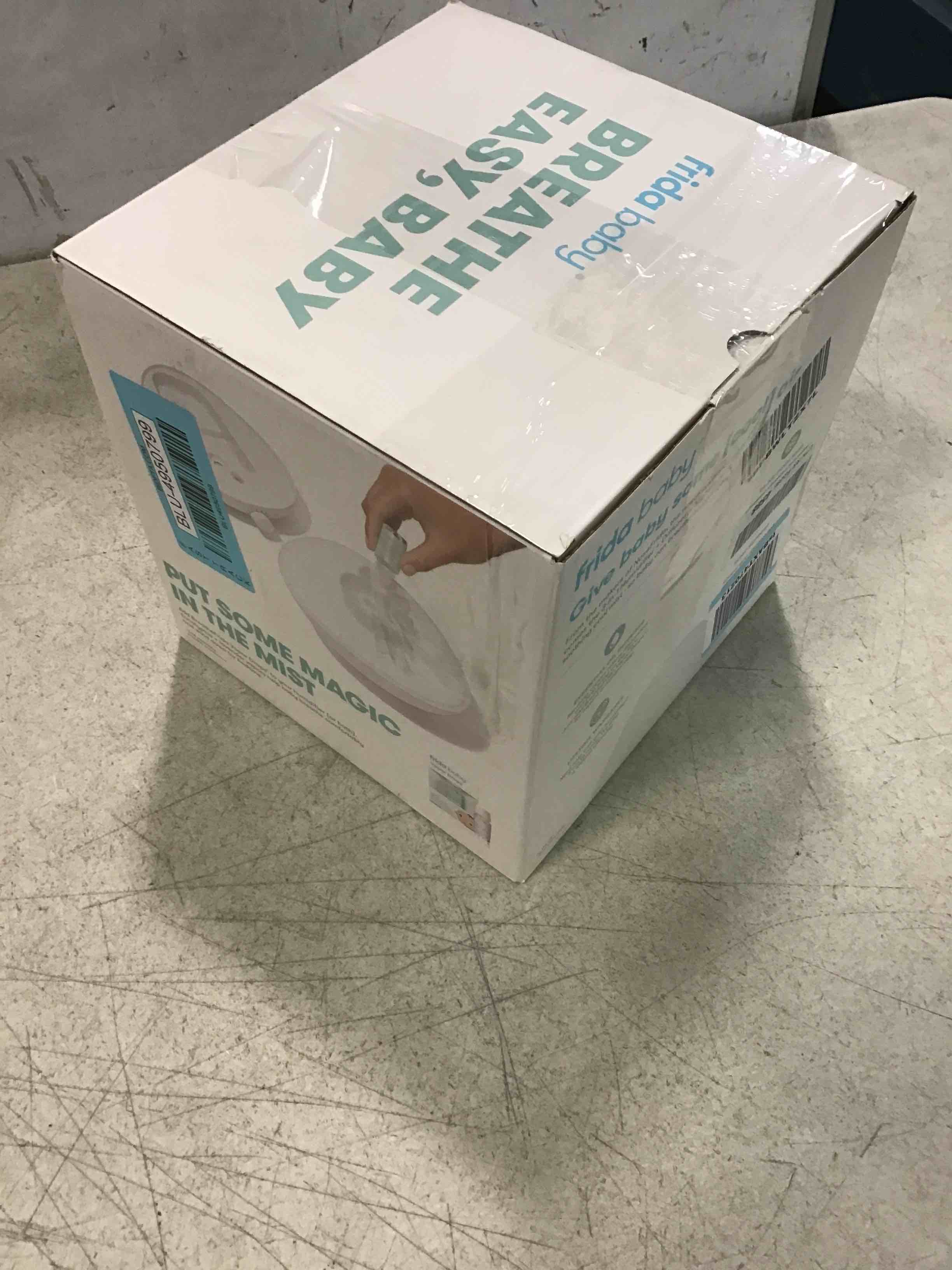 https://s3.amazonaws.com/lotting-images-prod/bidfta/BLU4950799_1704717298677.jpeg