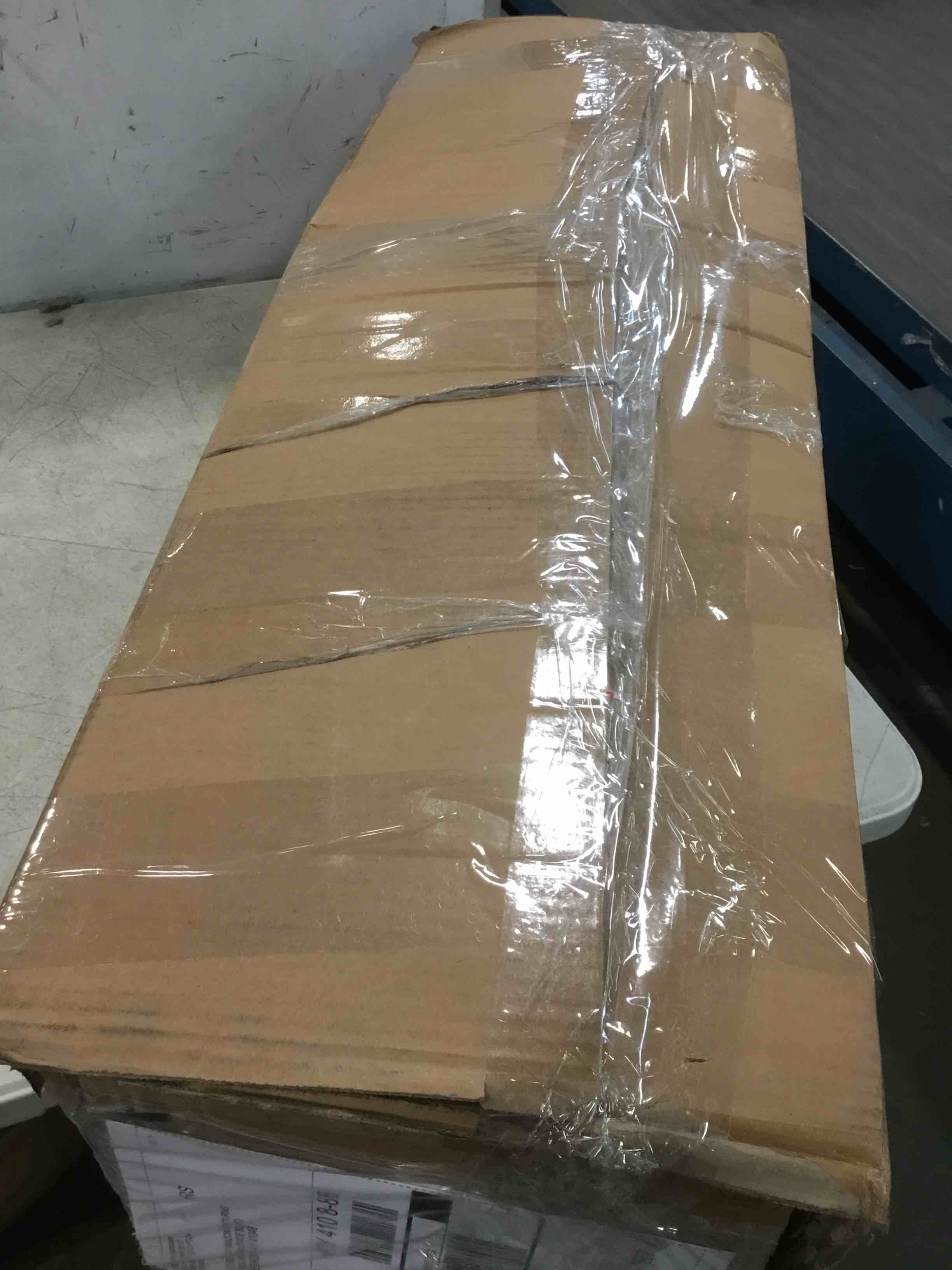 https://s3.amazonaws.com/lotting-images-prod/bidfta/BLU4950988_1704742511078.jpeg
