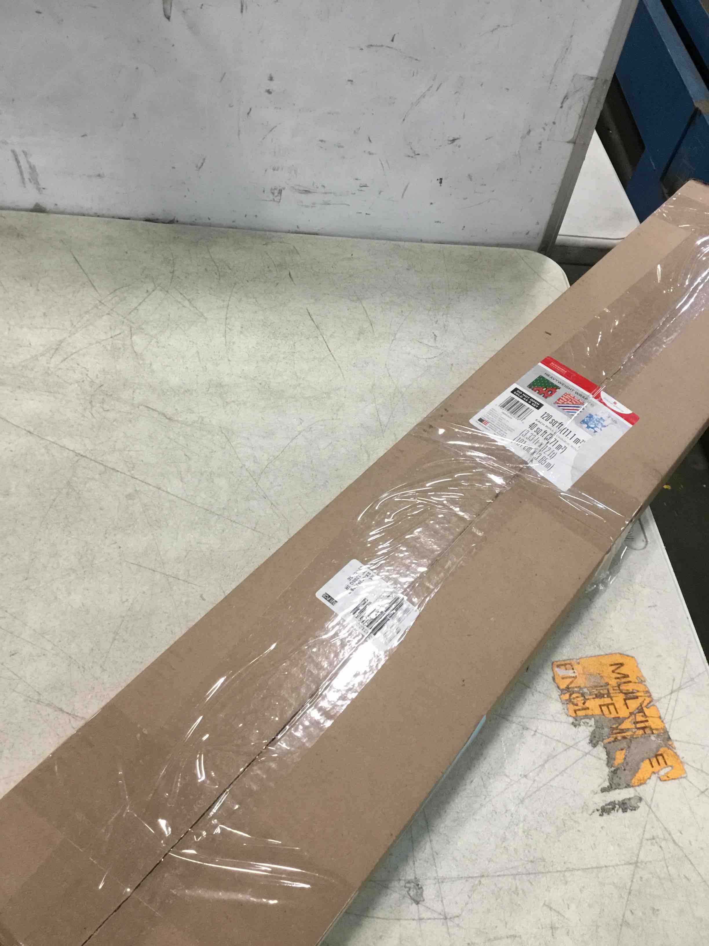 https://s3.amazonaws.com/lotting-images-prod/bidfta/BLU4951026_1704748371982.jpeg
