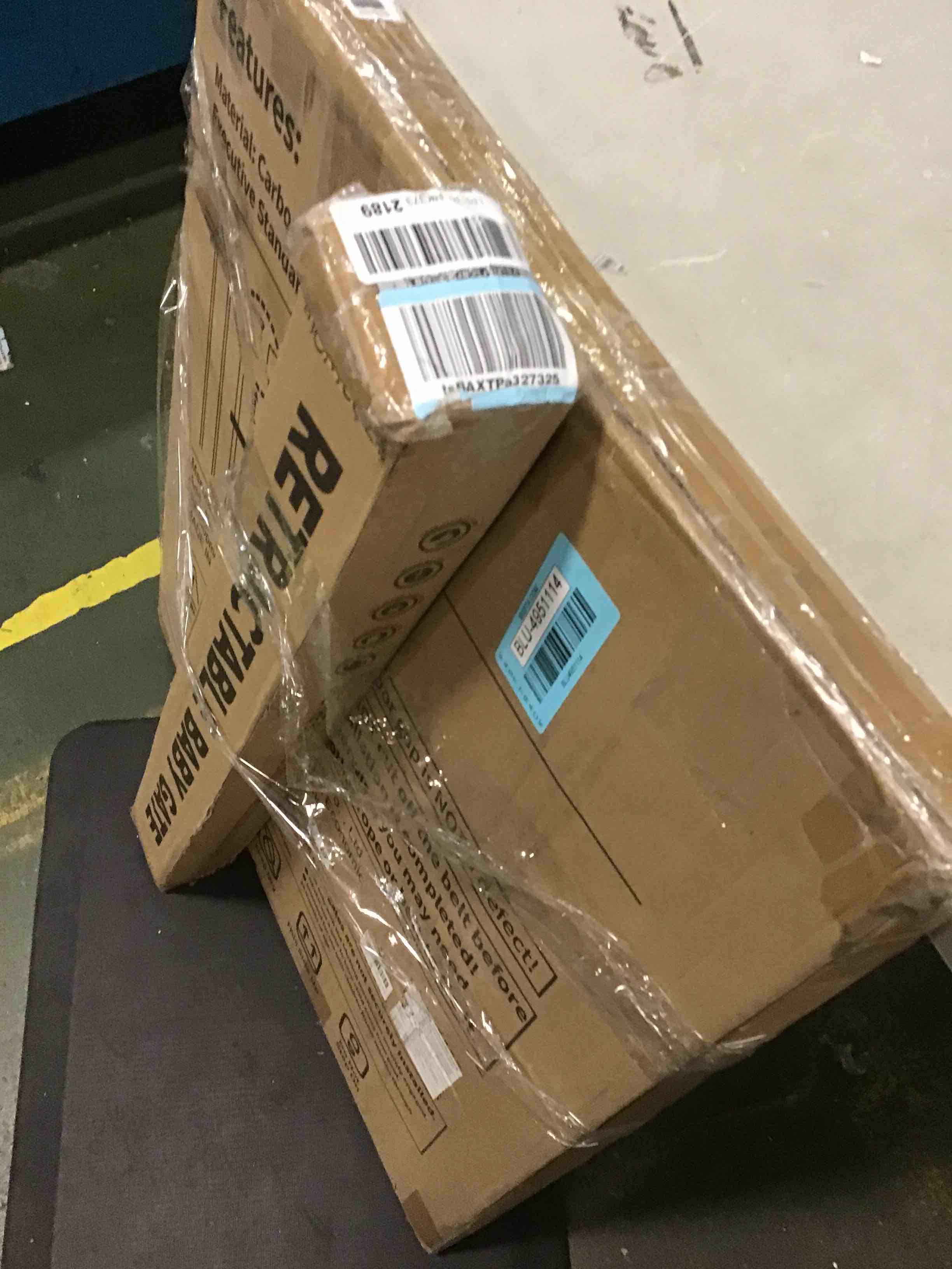 https://s3.amazonaws.com/lotting-images-prod/bidfta/BLU4951114_1704811791951.jpeg