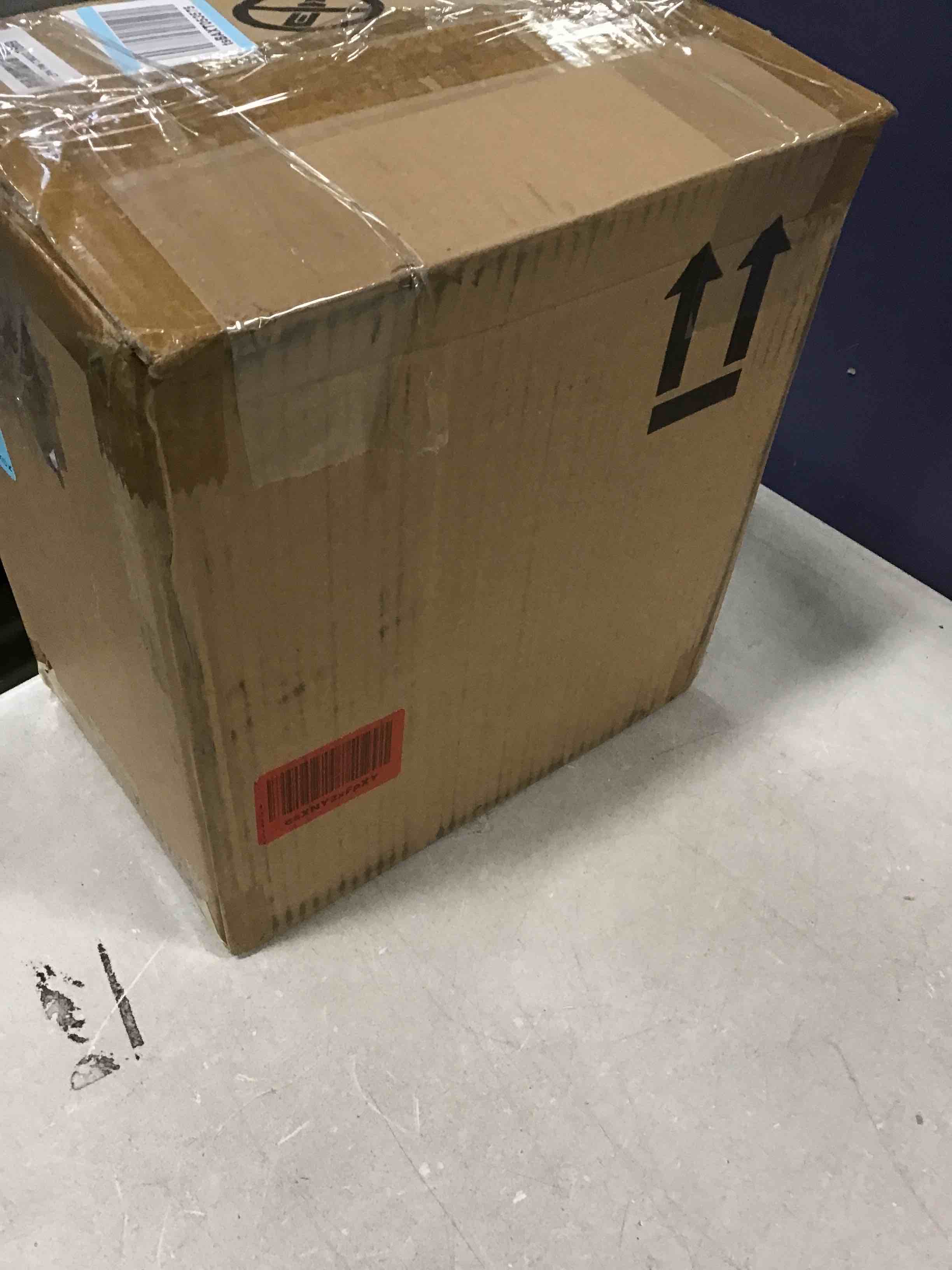 https://s3.amazonaws.com/lotting-images-prod/bidfta/BLU4951142_1704816575968.jpeg