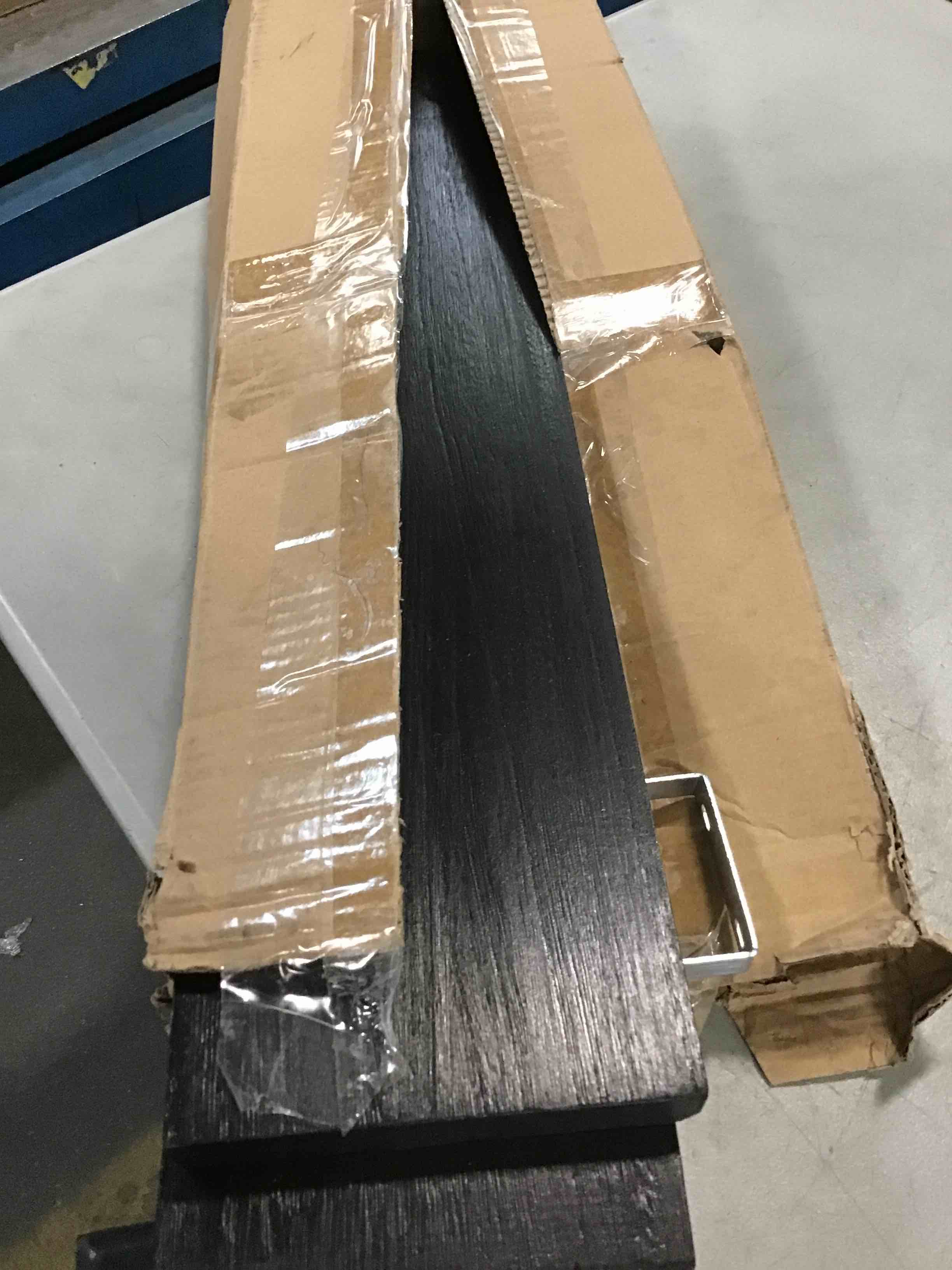 https://s3.amazonaws.com/lotting-images-prod/bidfta/BLU4951636_1704991967846.jpeg