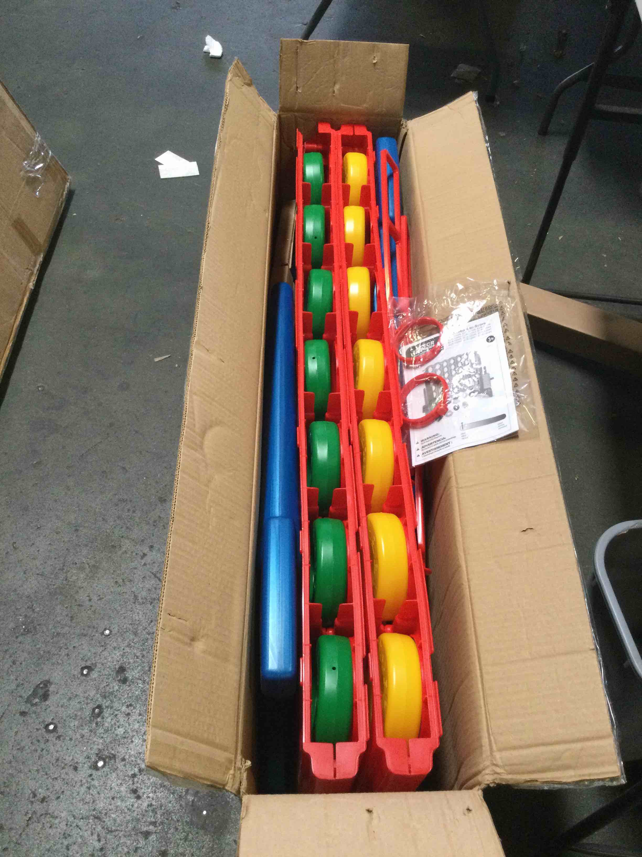 https://s3.amazonaws.com/lotting-images-prod/bidfta/BLU4951990_1694627593528.jpeg