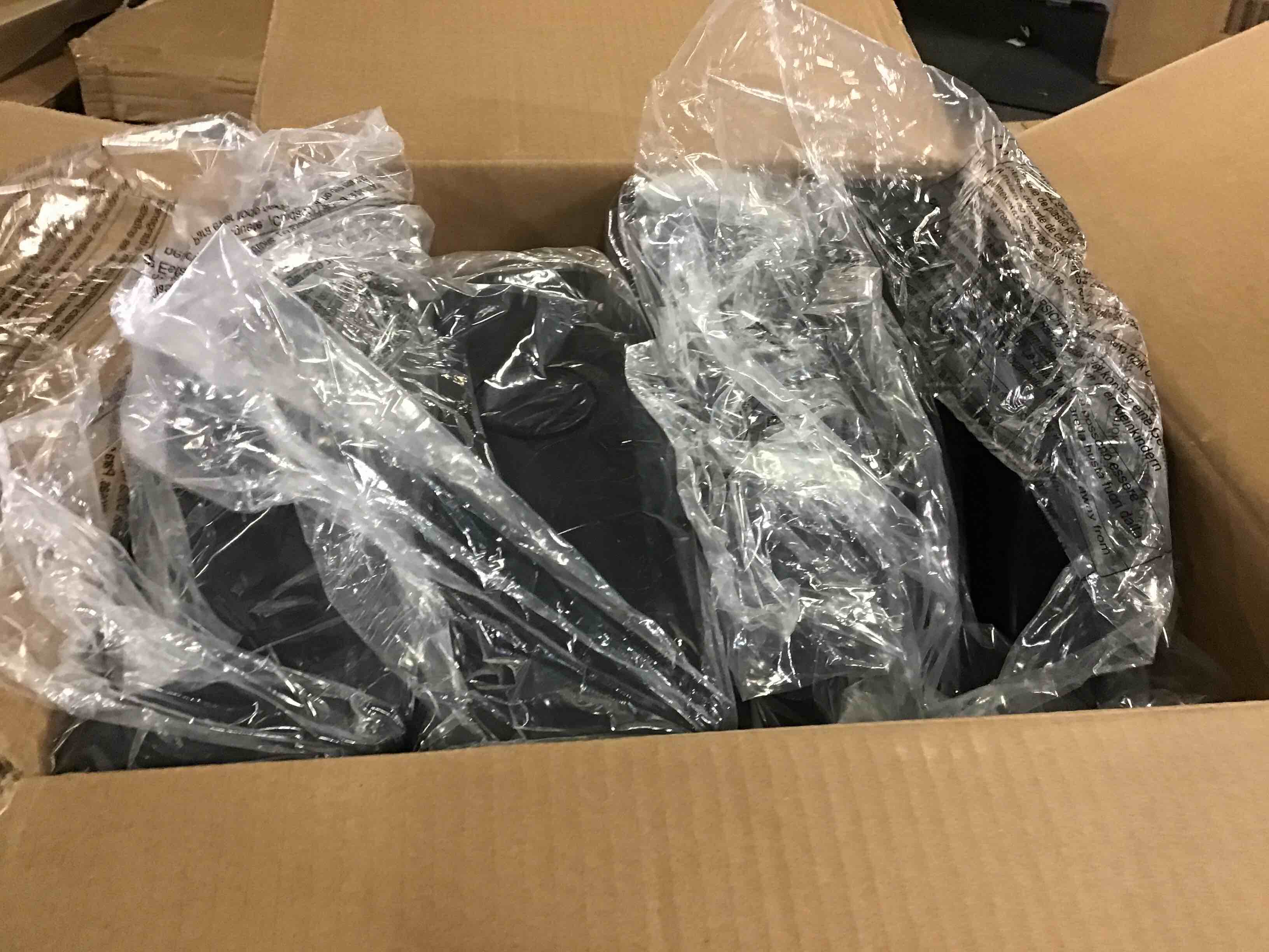 https://s3.amazonaws.com/lotting-images-prod/bidfta/BLU4952275_1695053353248.jpeg