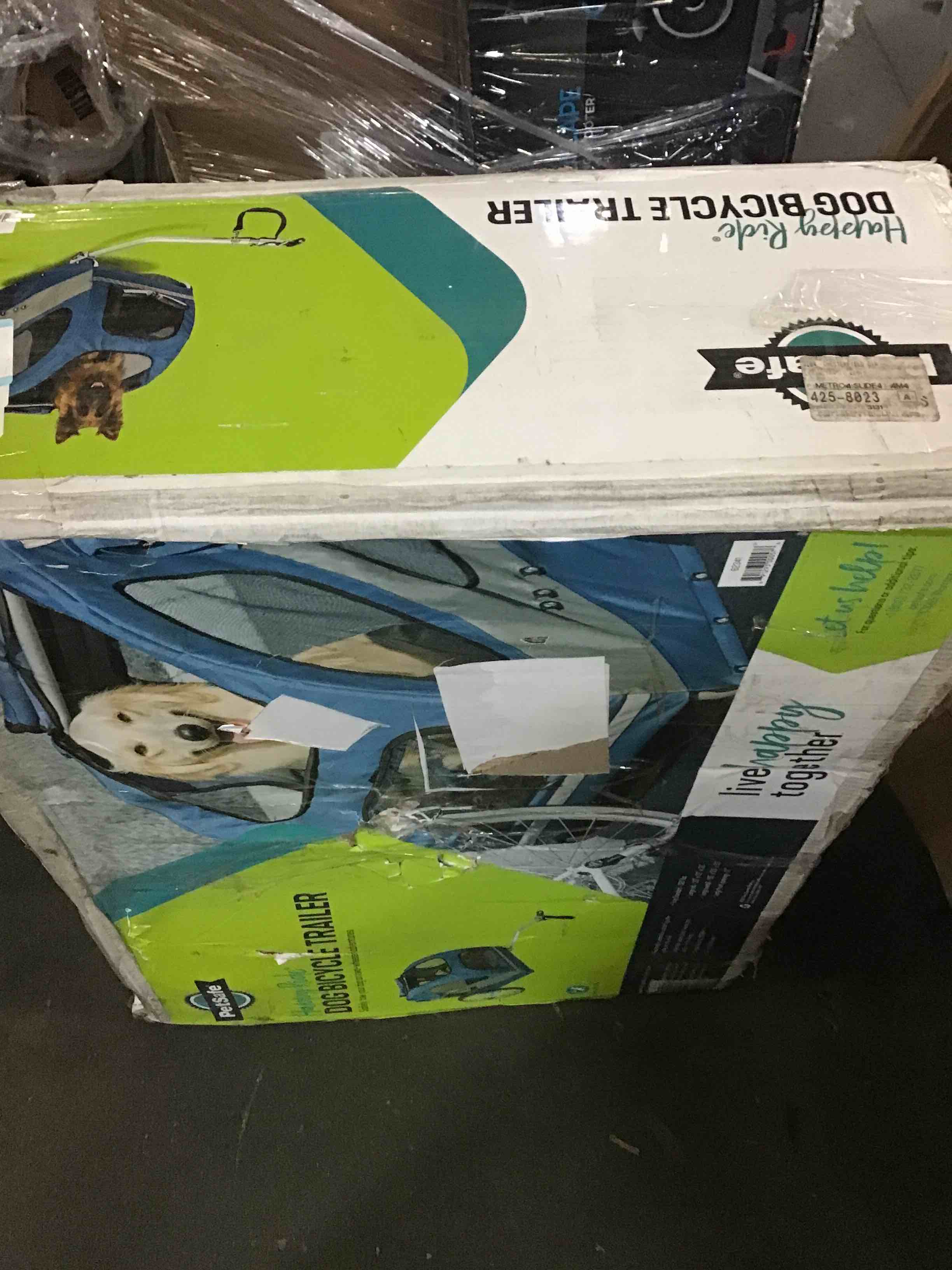 https://s3.amazonaws.com/lotting-images-prod/bidfta/BLU4952545_1695211057448.jpeg