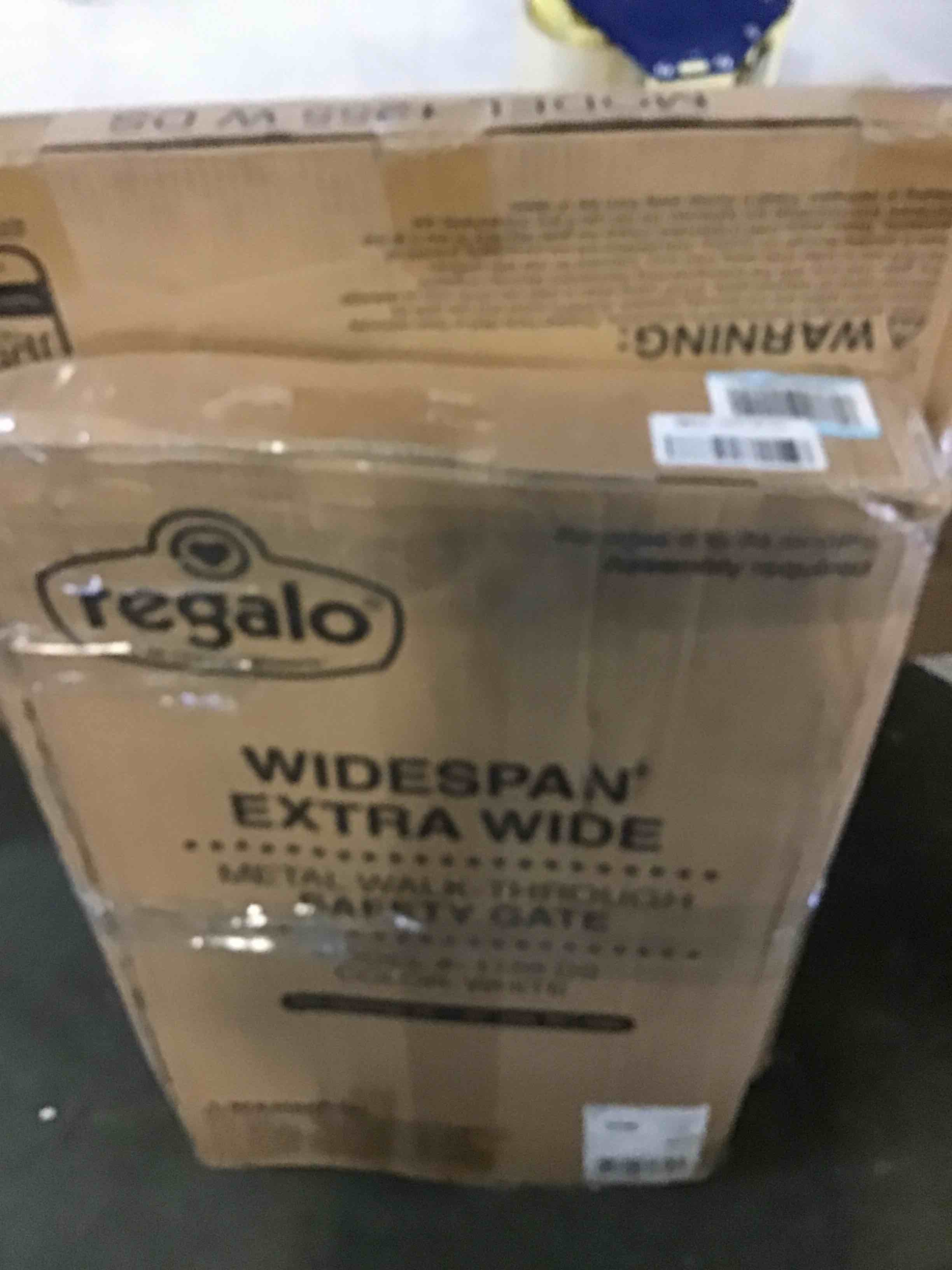 https://s3.amazonaws.com/lotting-images-prod/bidfta/BLU4952767_1695310309043.jpeg