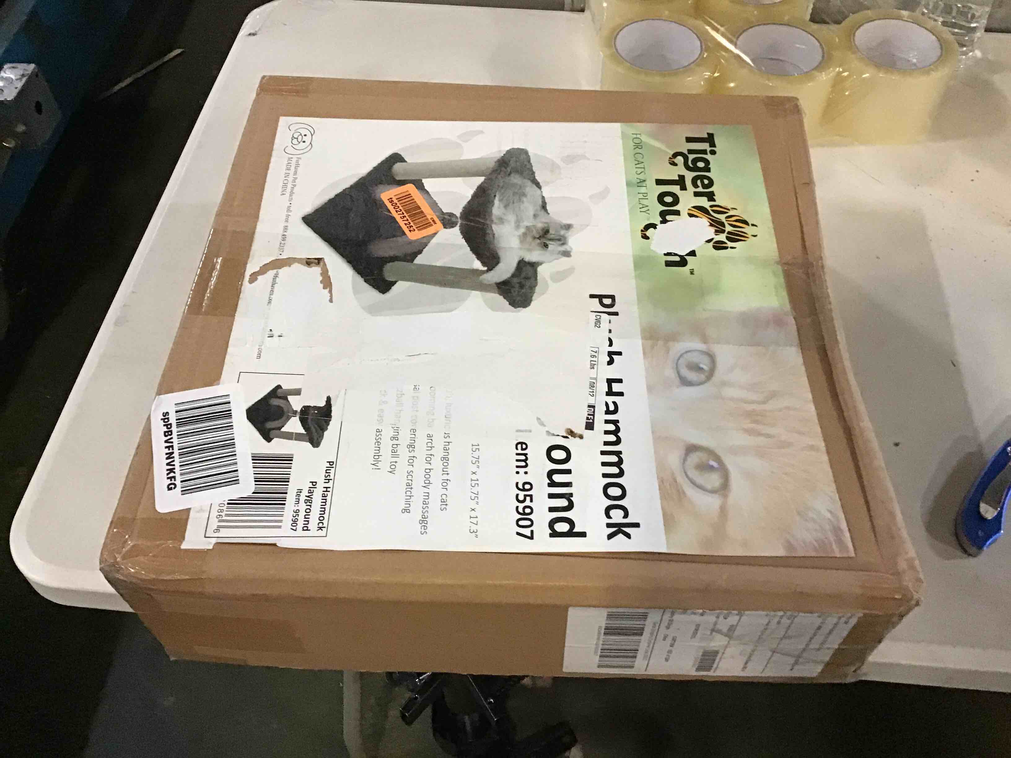 https://s3.amazonaws.com/lotting-images-prod/bidfta/BLU4952936_1695393857417.jpeg