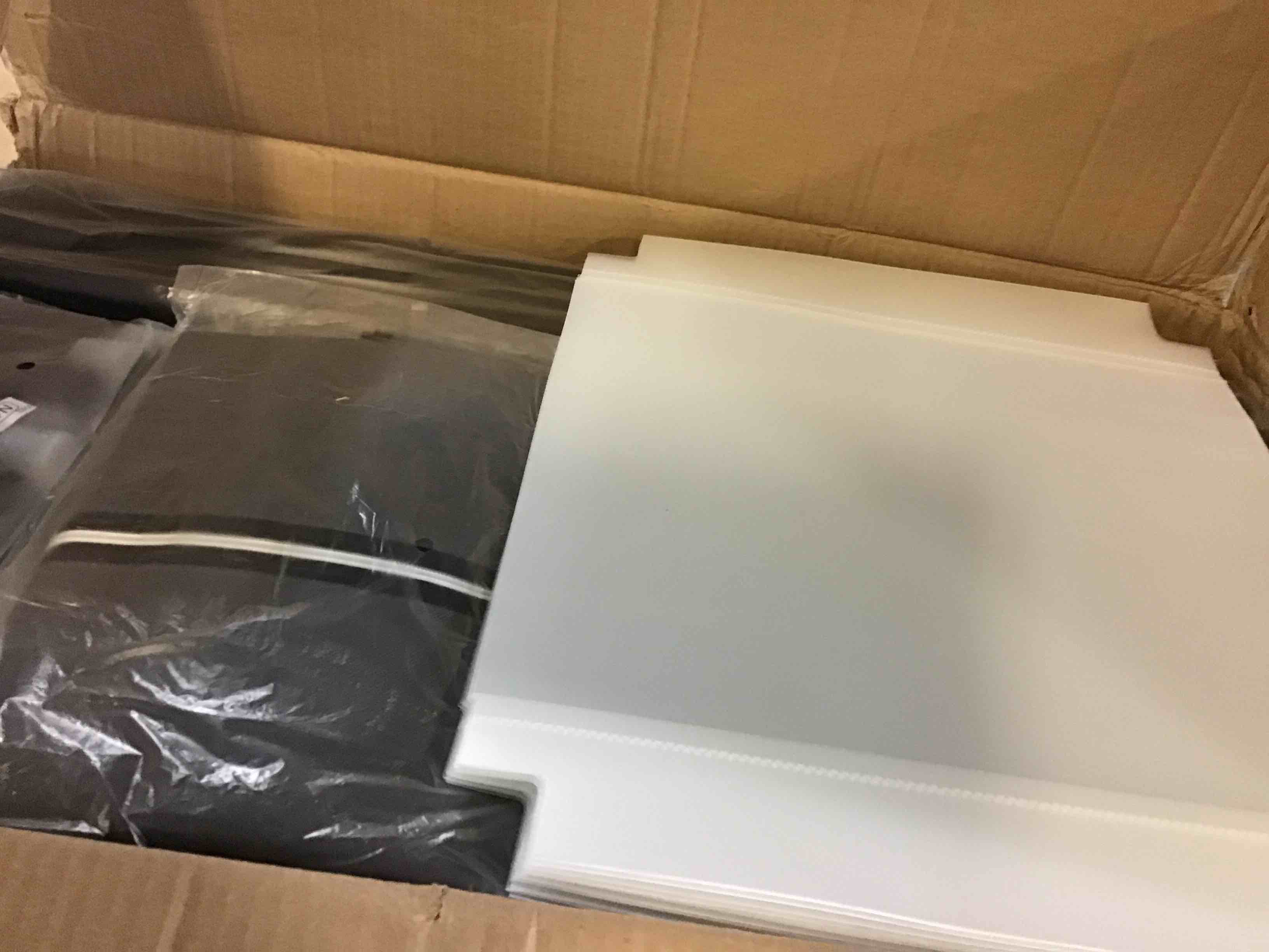 https://s3.amazonaws.com/lotting-images-prod/bidfta/BLU4952972_1695398363728.jpeg
