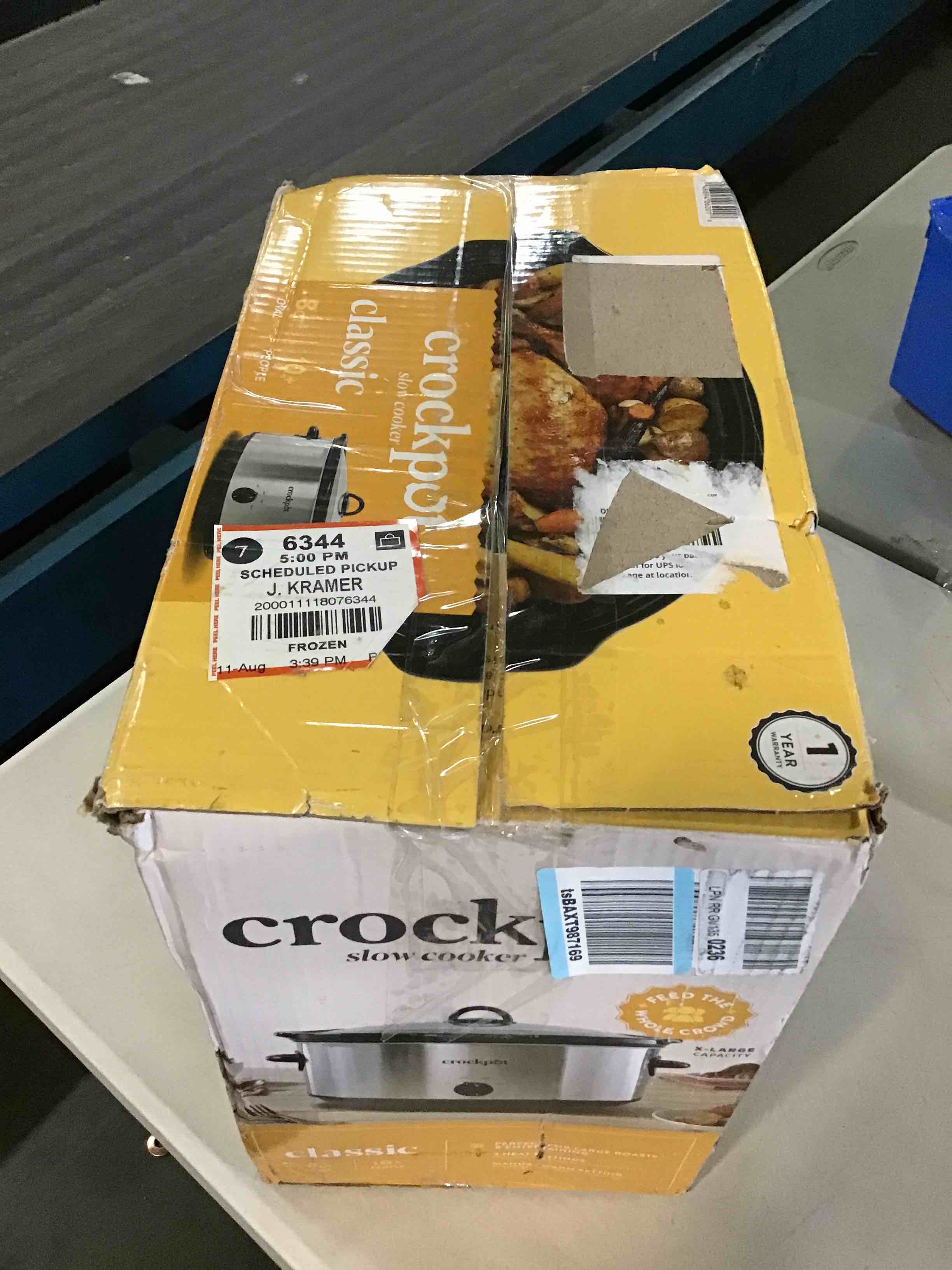 https://s3.amazonaws.com/lotting-images-prod/bidfta/BLU4953025_1695411110235.jpeg