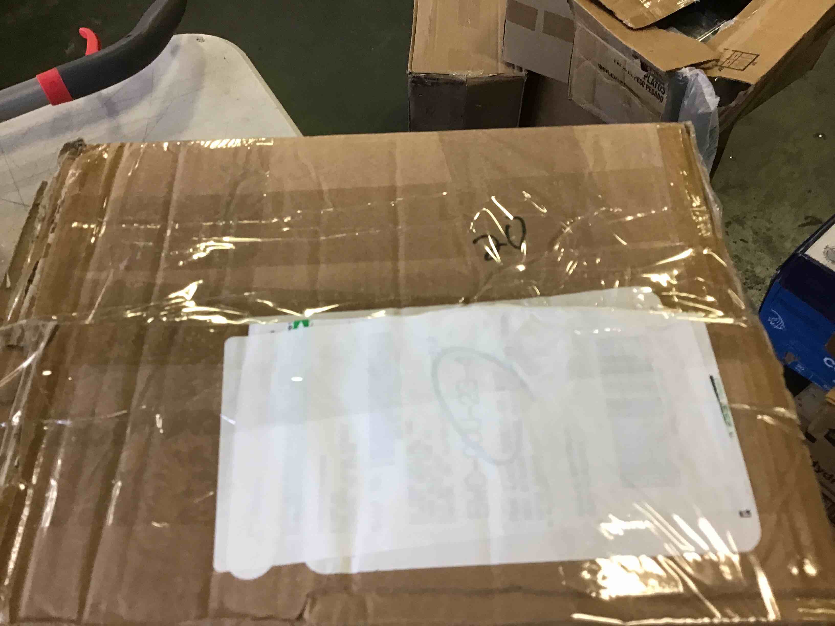 https://s3.amazonaws.com/lotting-images-prod/bidfta/BLU4954860_1695130509275.jpeg