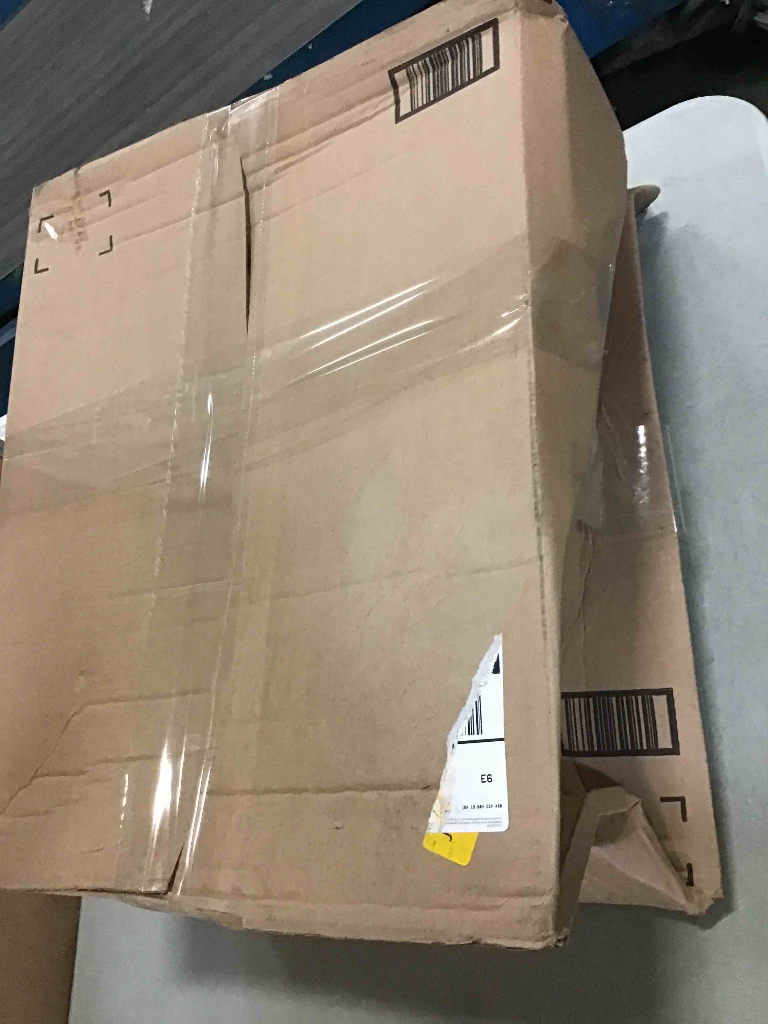 https://s3.amazonaws.com/lotting-images-prod/bidfta/BLU4956665_1695052525790.jpeg