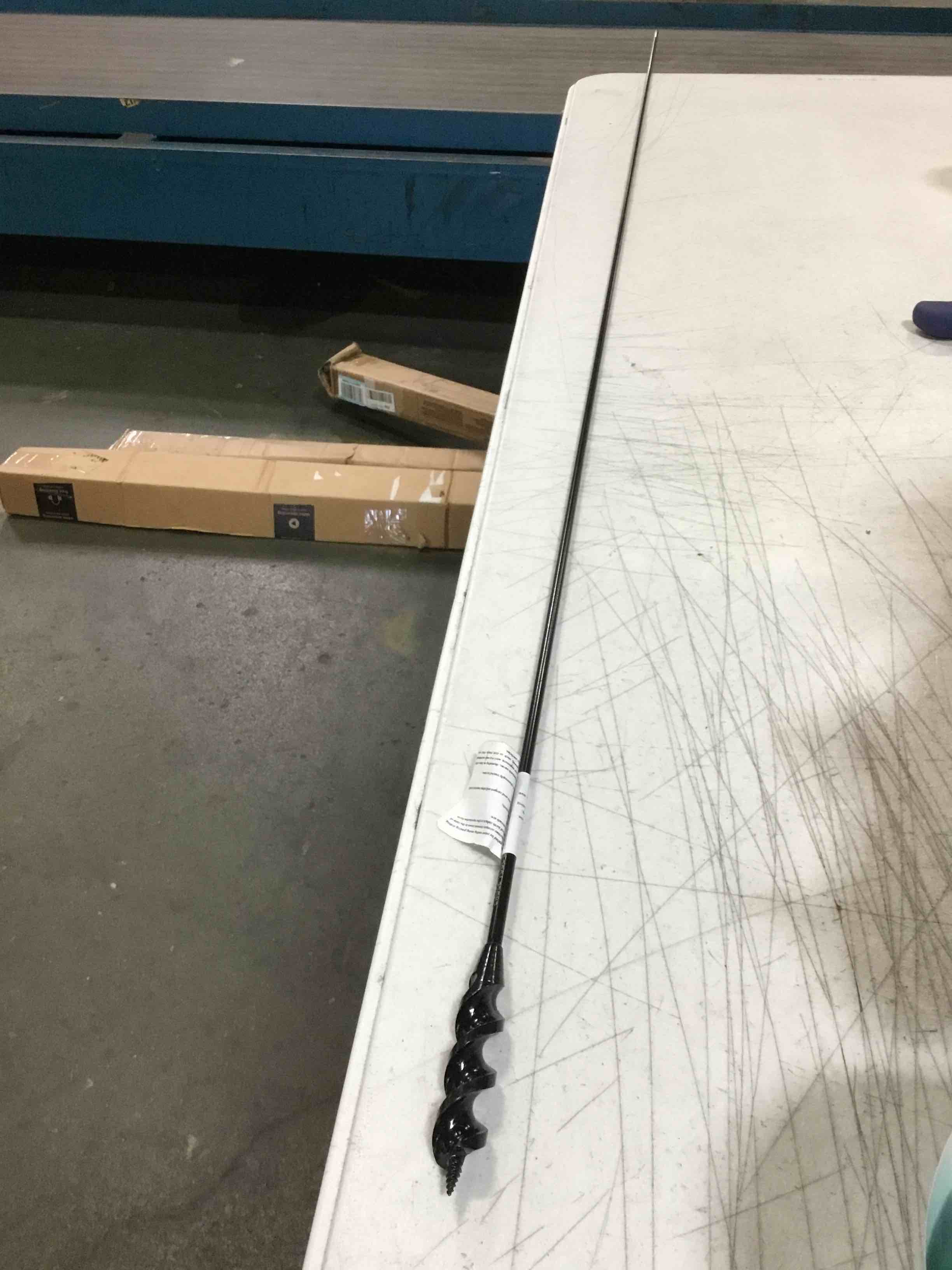 https://s3.amazonaws.com/lotting-images-prod/bidfta/BLU4957173_1695310889556.jpeg