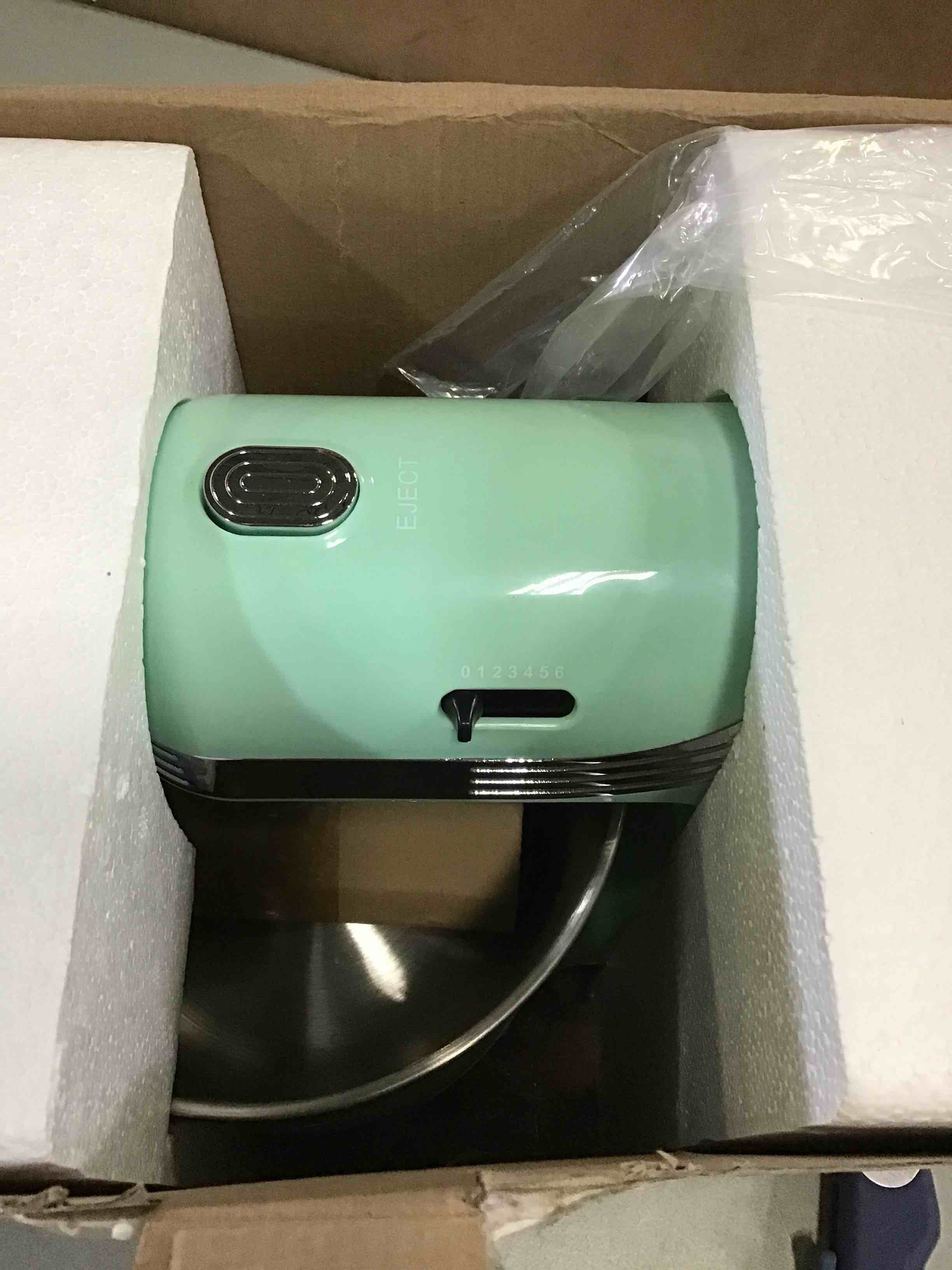 https://s3.amazonaws.com/lotting-images-prod/bidfta/BLU4957213_1695325752454.jpeg