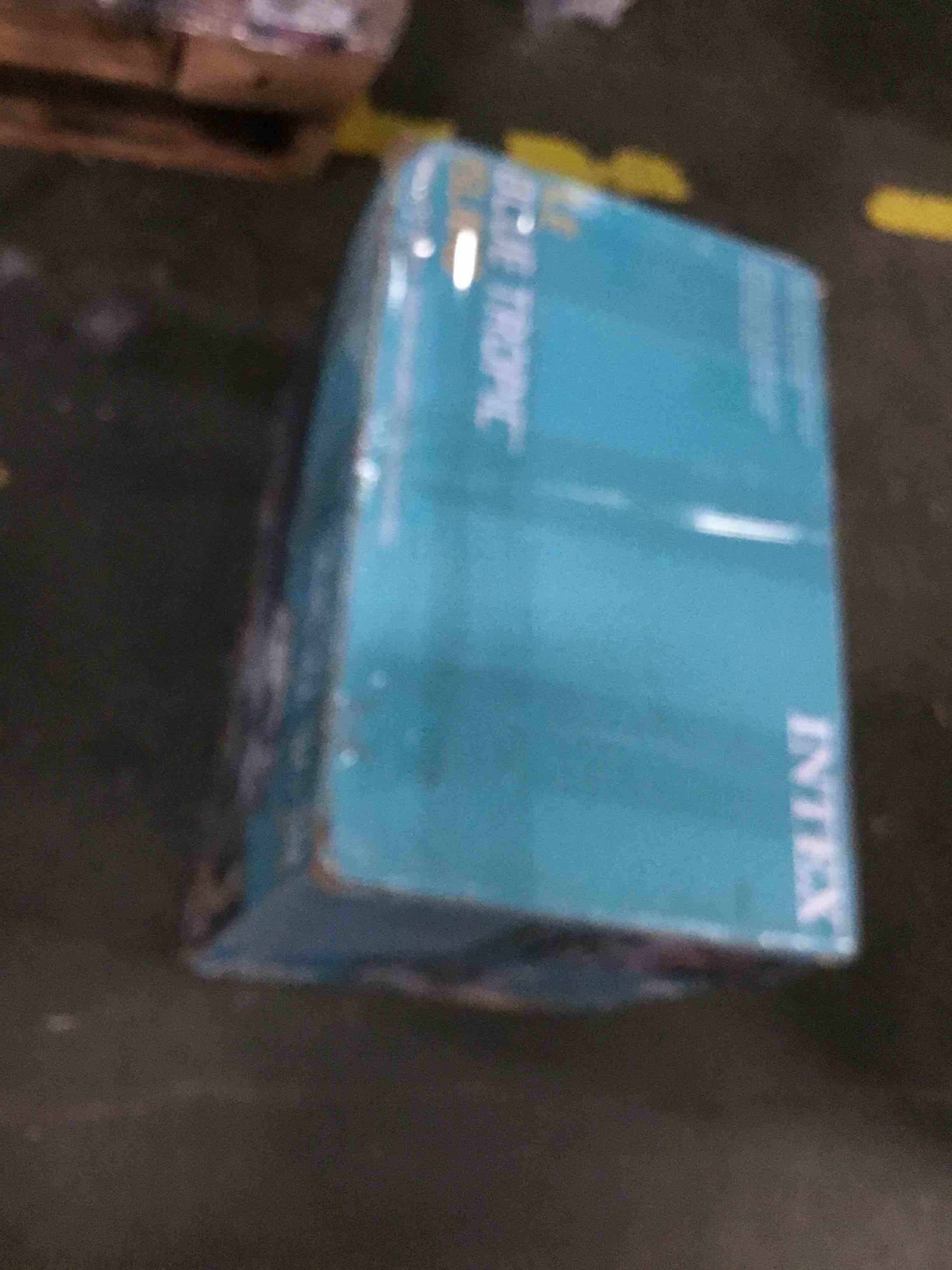 https://s3.amazonaws.com/lotting-images-prod/bidfta/BLU4957441_1695646373743.jpeg