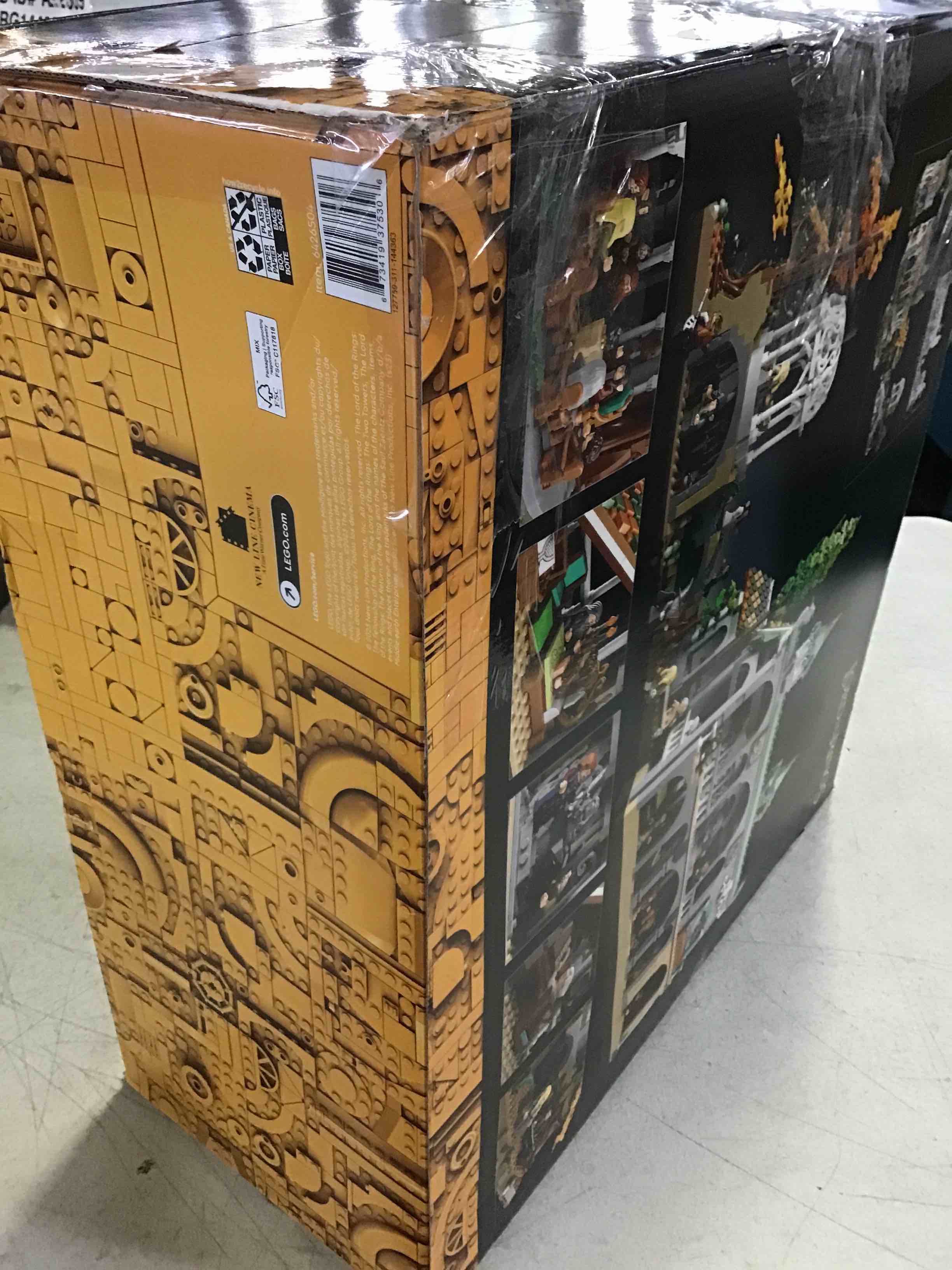 https://s3.amazonaws.com/lotting-images-prod/bidfta/BLU4957732_1695746288859.jpeg