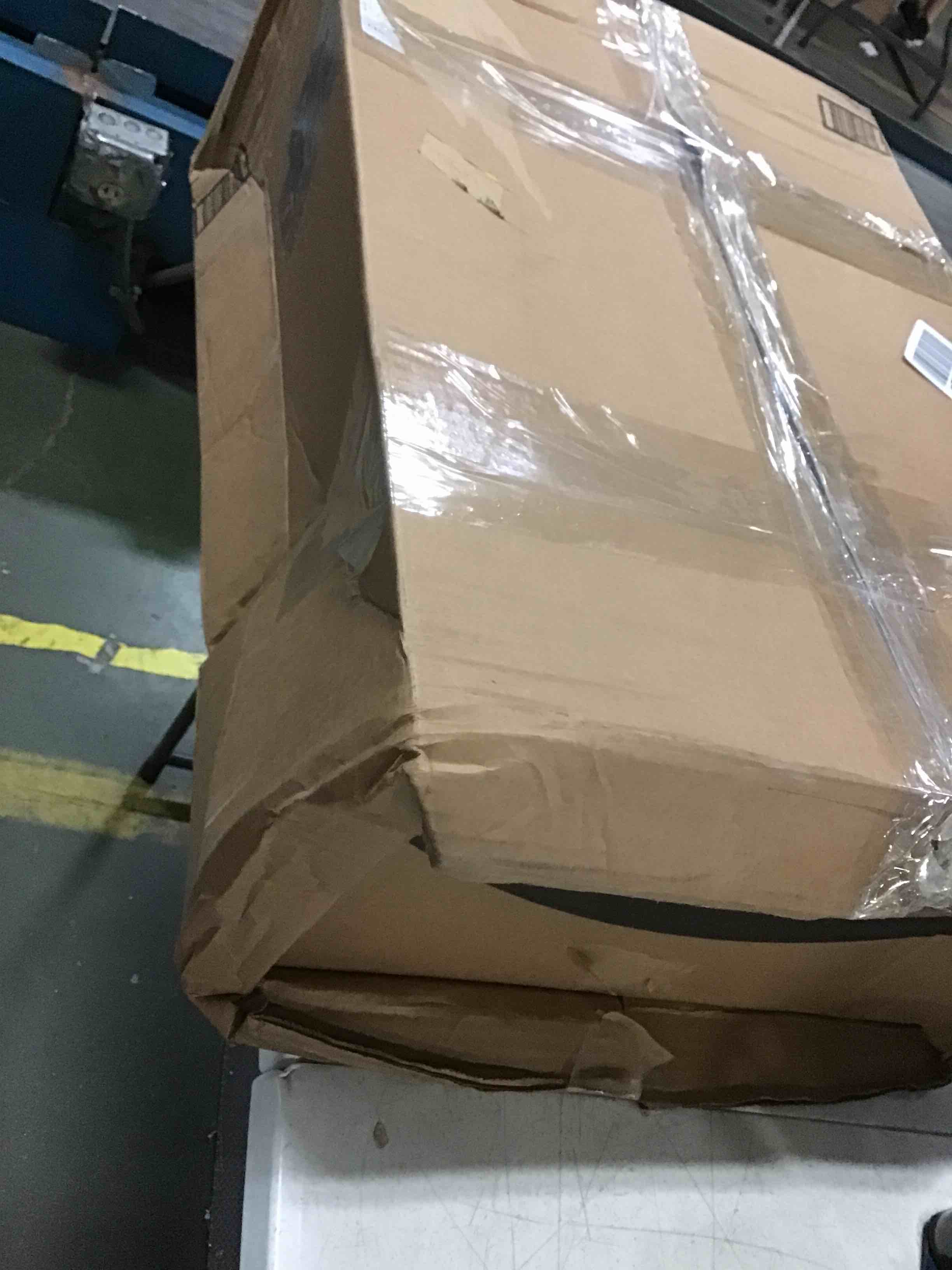https://s3.amazonaws.com/lotting-images-prod/bidfta/BLU4957837_1695815132131.jpeg
