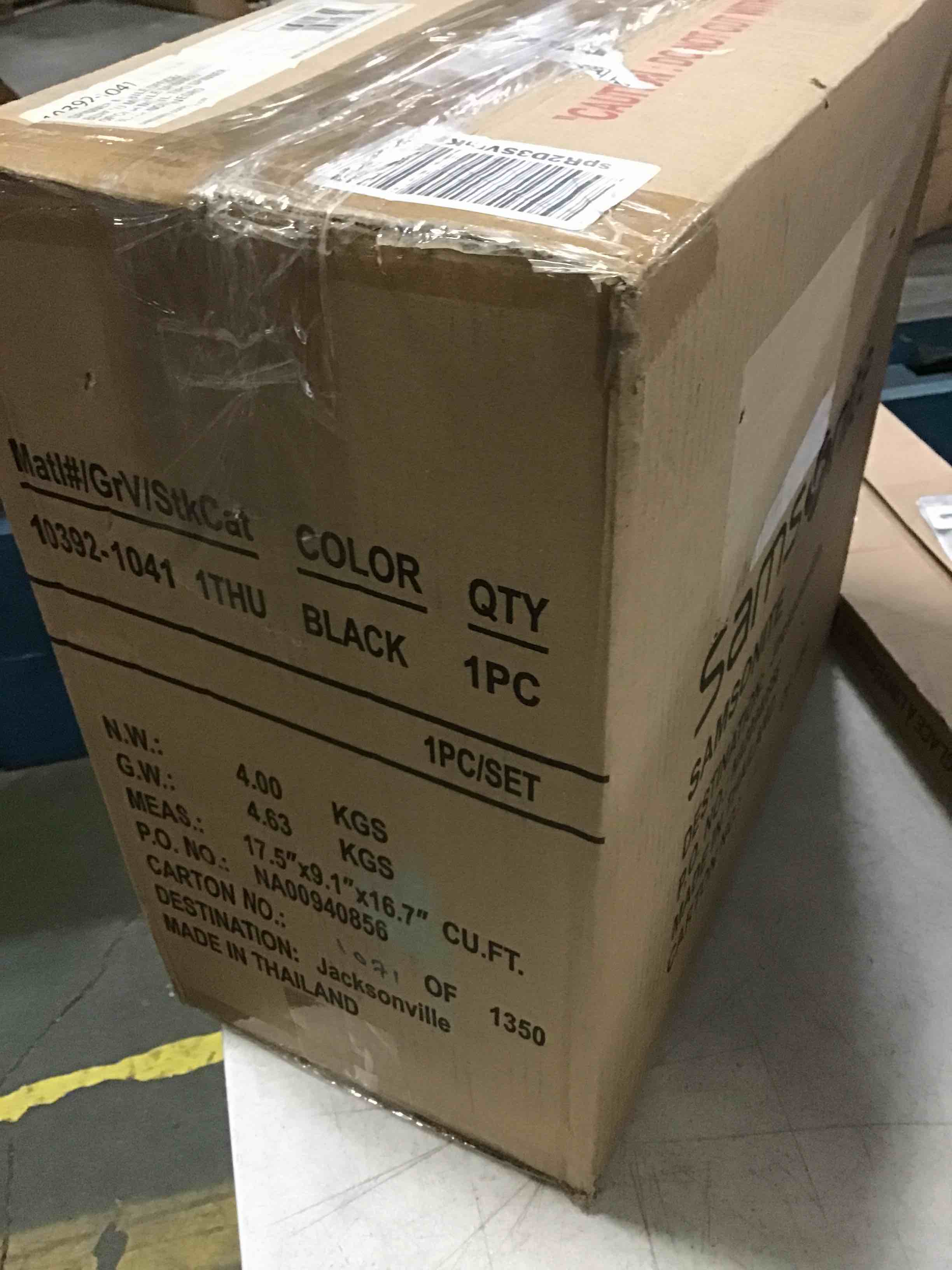 https://s3.amazonaws.com/lotting-images-prod/bidfta/BLU4957897_1695824302820.jpeg
