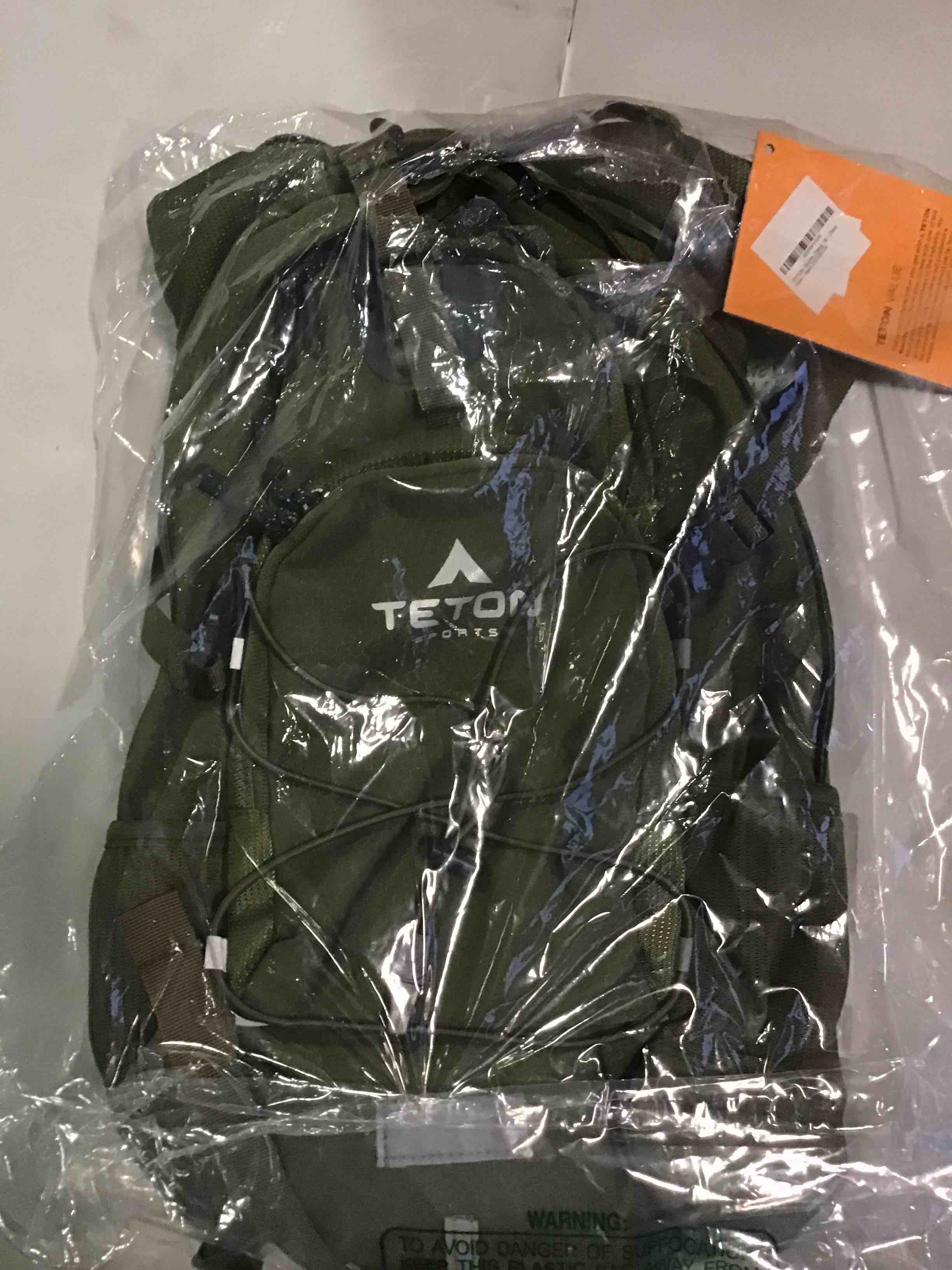 https://s3.amazonaws.com/lotting-images-prod/bidfta/BLU4959022_1695208968452.jpeg