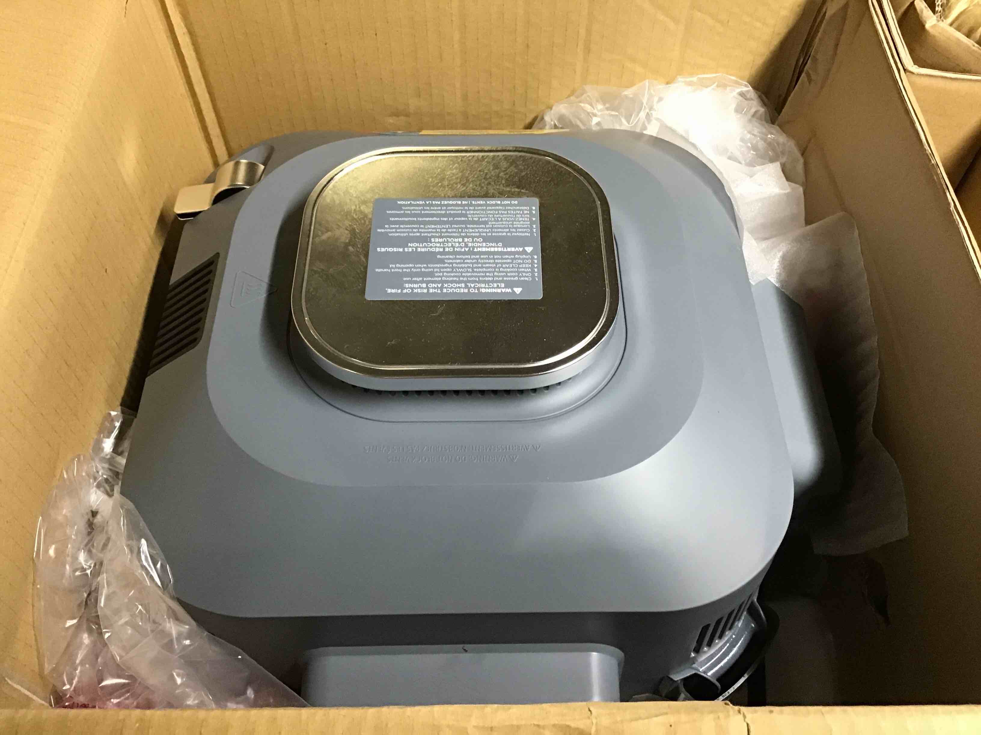 https://s3.amazonaws.com/lotting-images-prod/bidfta/BLU4963607_1696348475859.jpeg