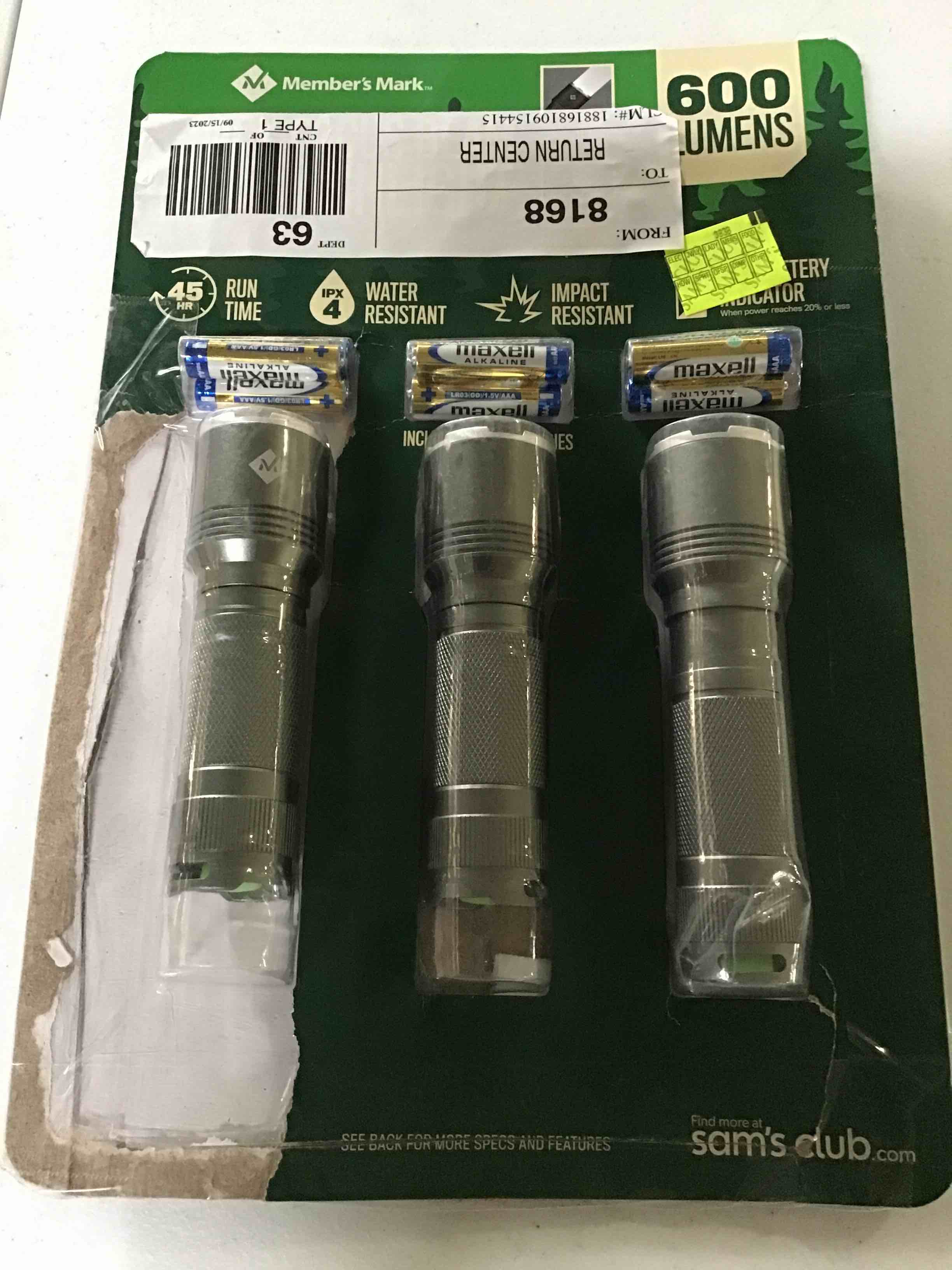 https://s3.amazonaws.com/lotting-images-prod/bidfta/BLU4963854_1696450403538.jpeg
