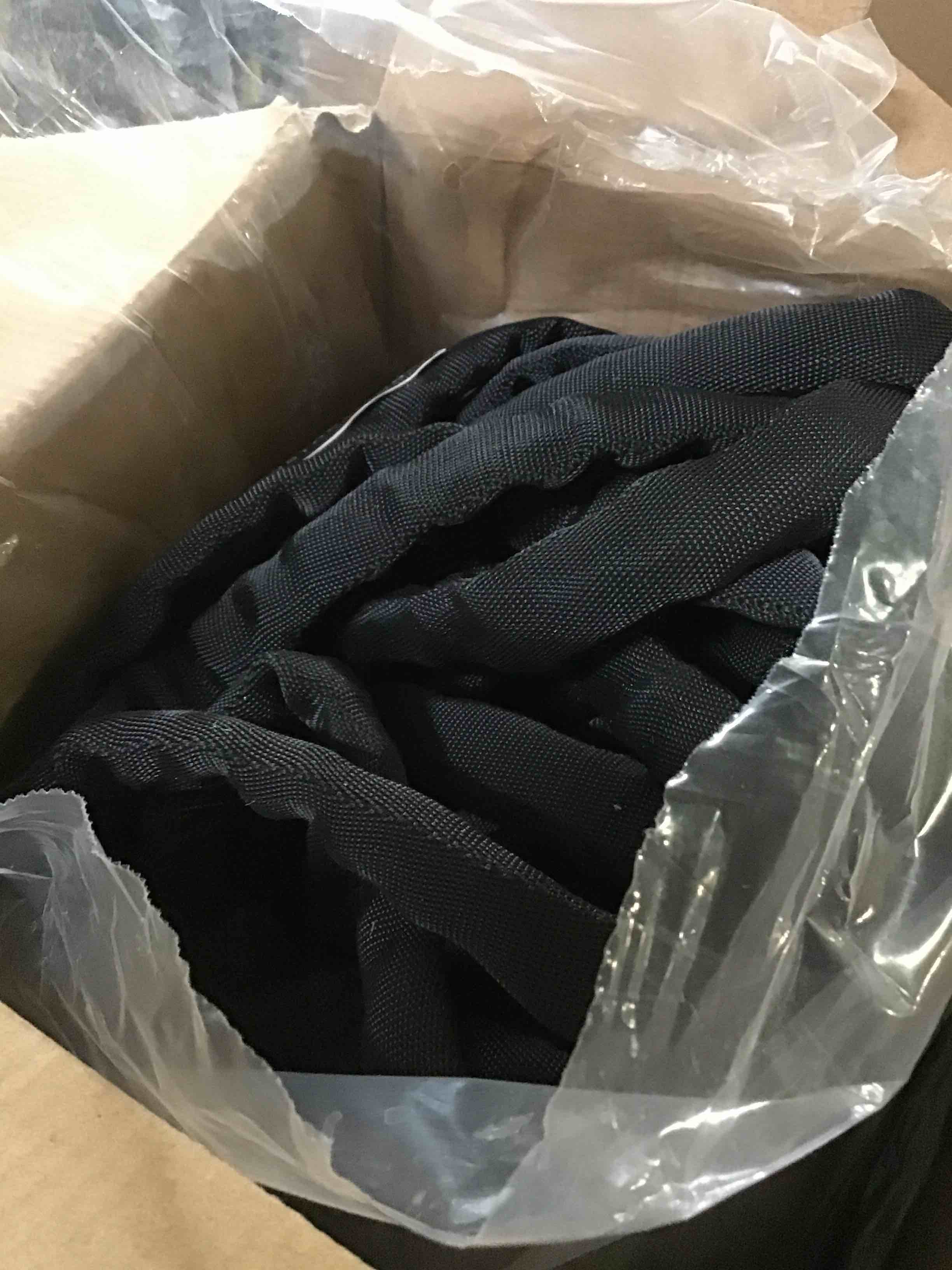 https://s3.amazonaws.com/lotting-images-prod/bidfta/BLU4963855_1696450539958.jpeg