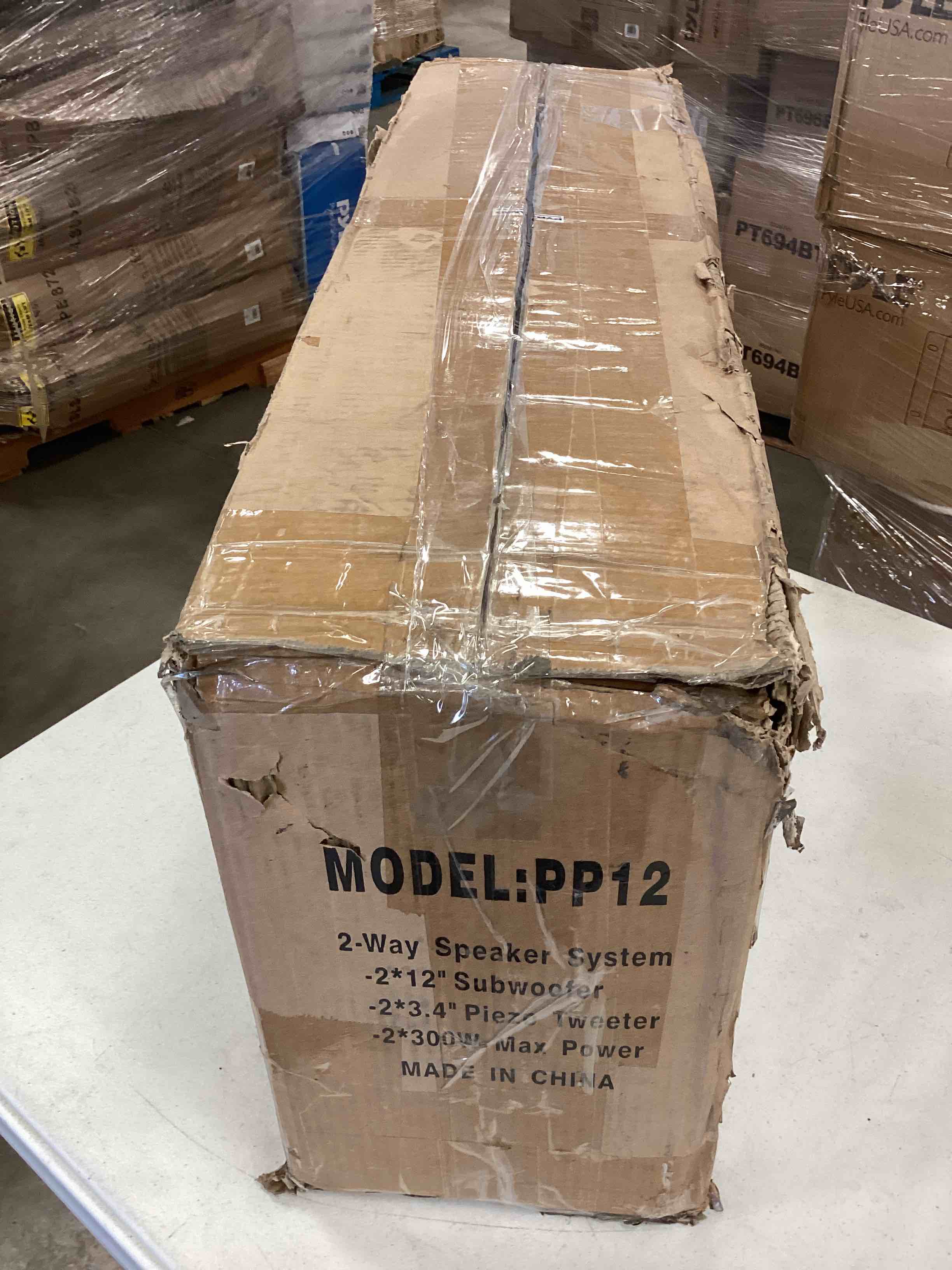 https://s3.amazonaws.com/lotting-images-prod/bidfta/BLU4964882_1690228335285.jpeg