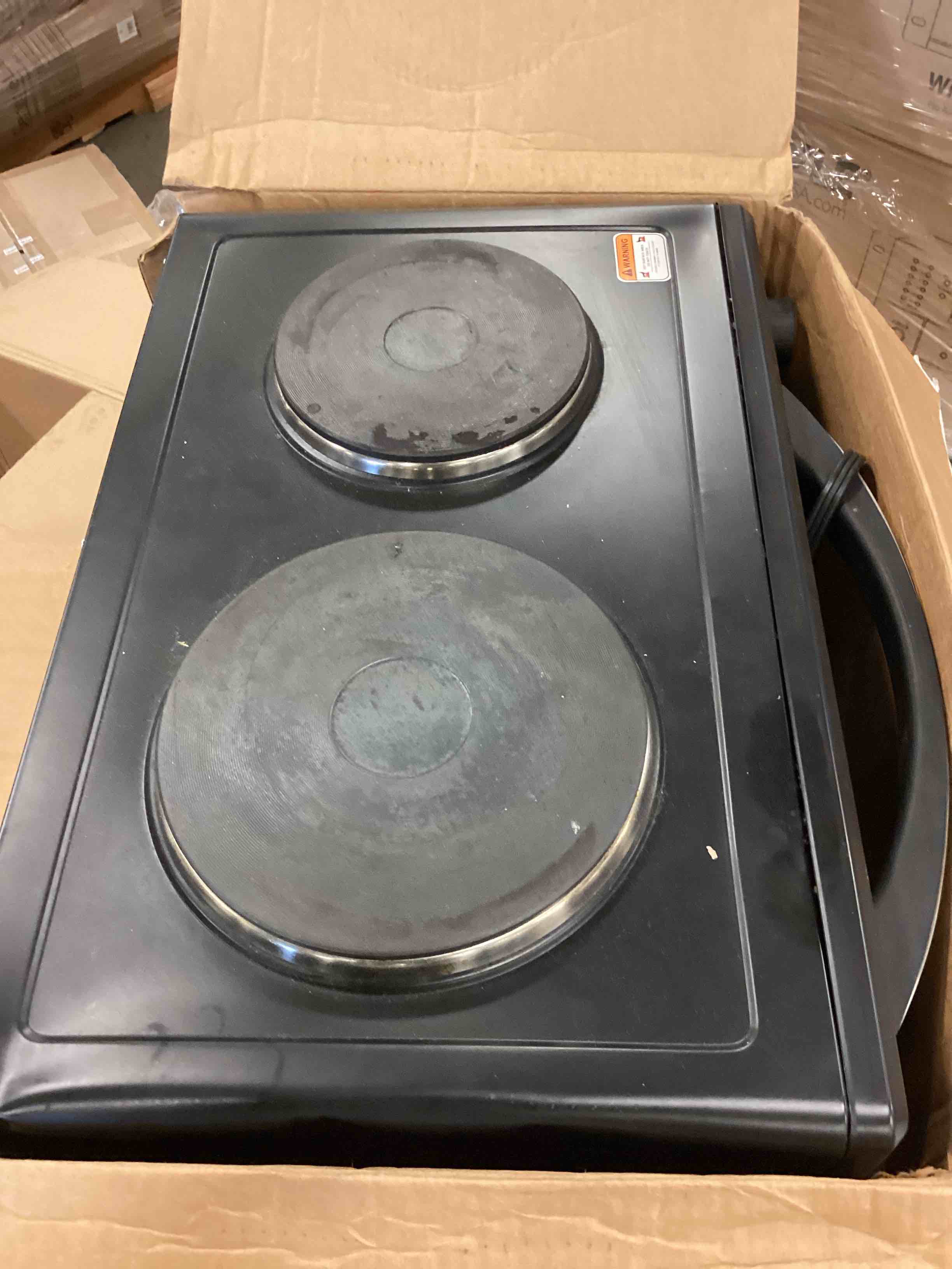https://s3.amazonaws.com/lotting-images-prod/bidfta/BLU4964887_1690229876402.jpeg