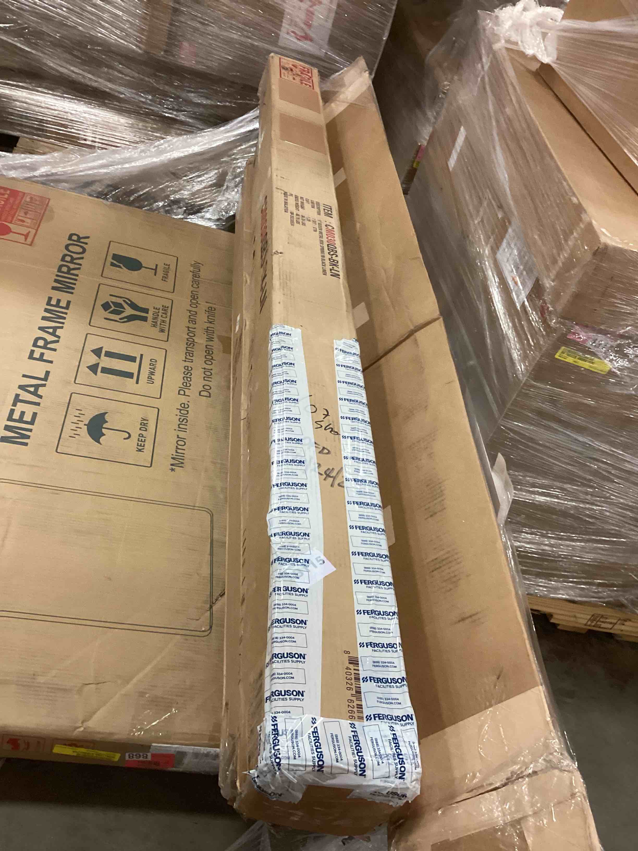 https://s3.amazonaws.com/lotting-images-prod/bidfta/BLU4974316_1702670261871.jpeg