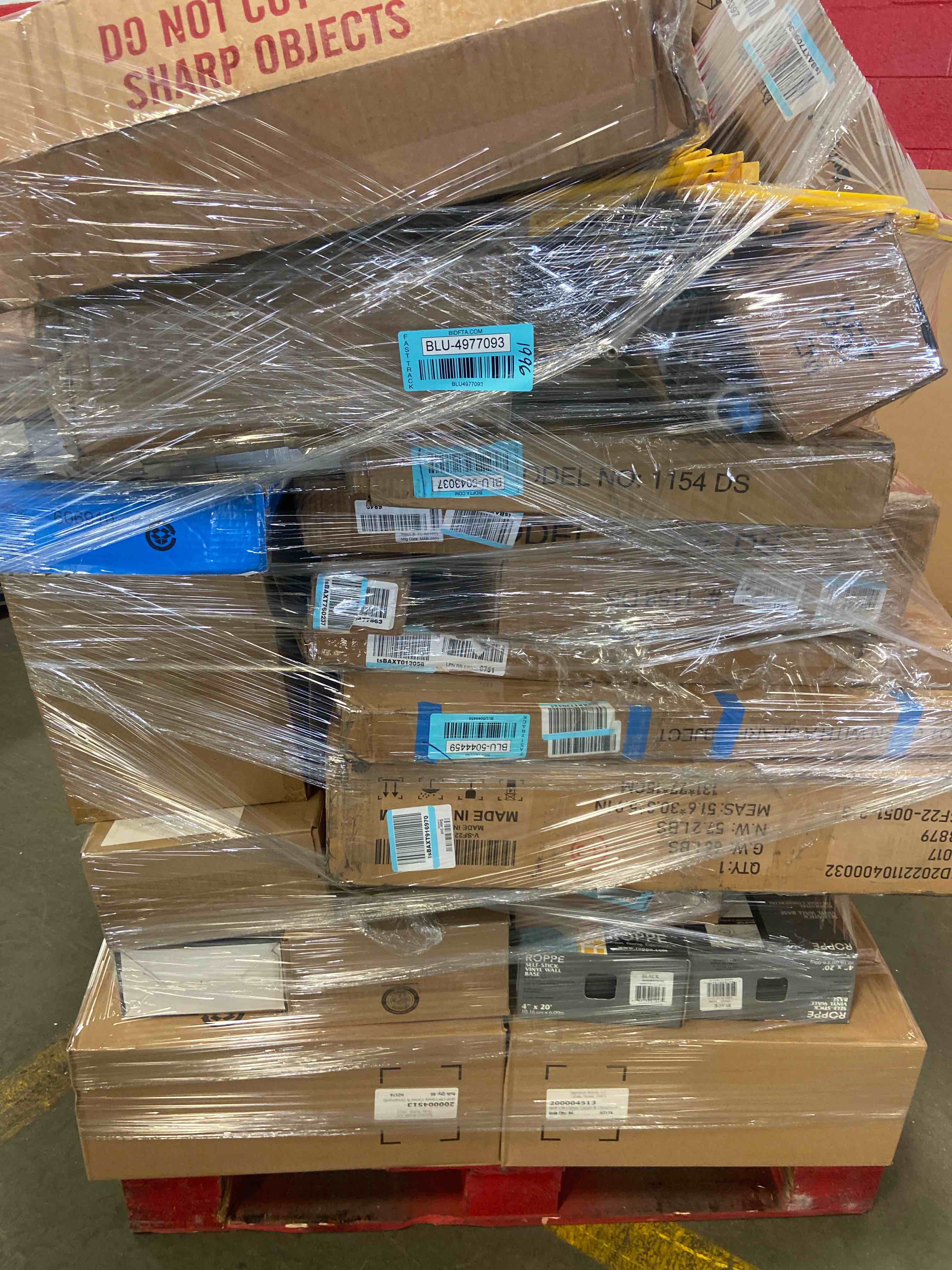 Pallet / Chance lot of baby gates,  Christmas decor, coastwise foam hand sanitizer, digestive support products, self-stick vinyl wall base, and more! Everything must go!